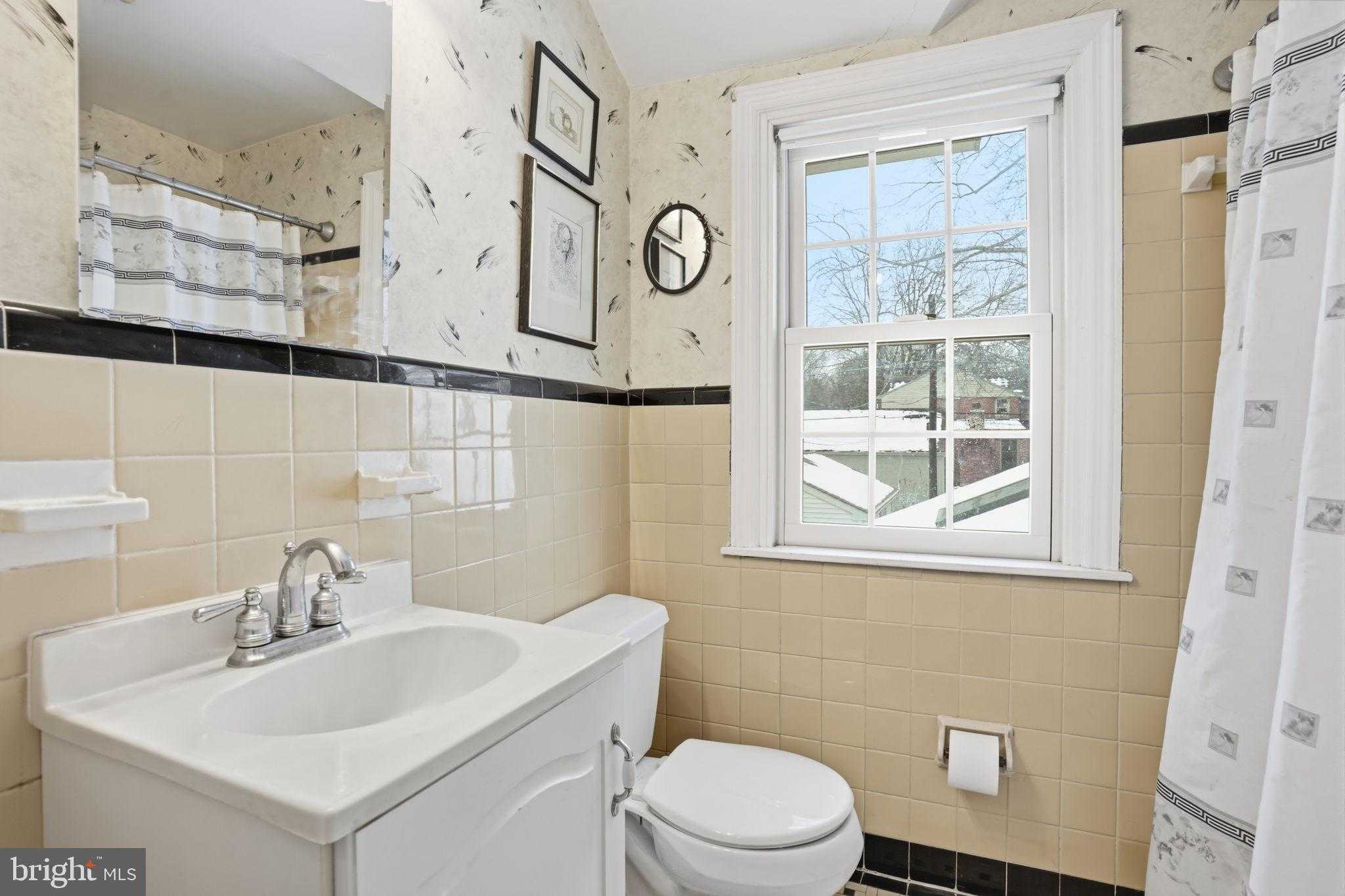 216 Heatherwood Rd photo 19