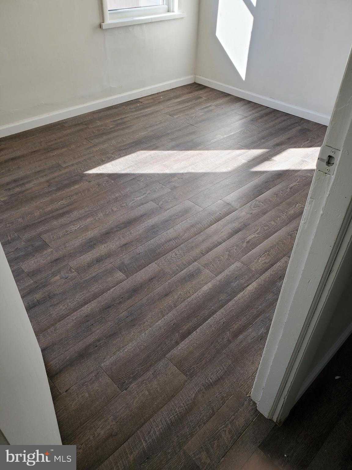 6713 Marsden St photo 3