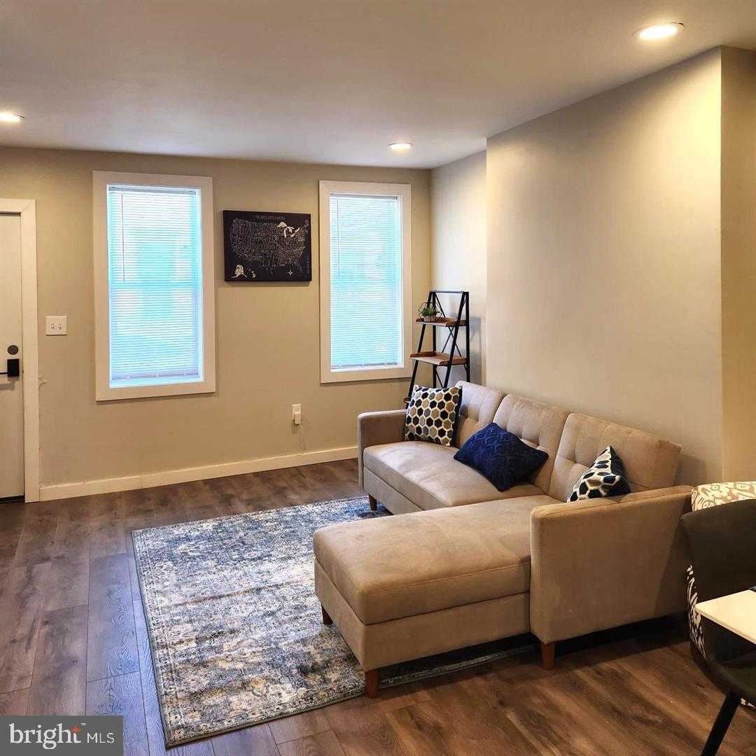 1247 S Newkirk St photo 3