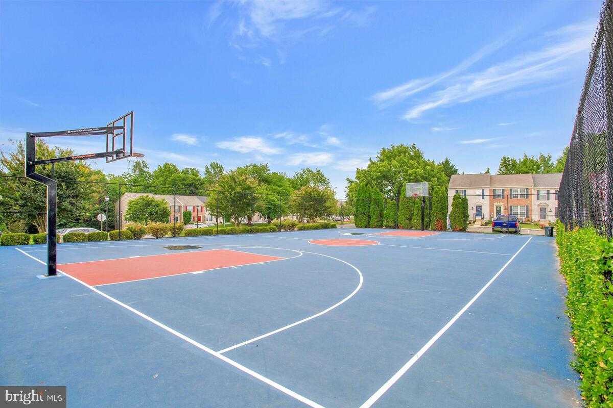 8049 Forest Ridge Dr # 3 photo 33