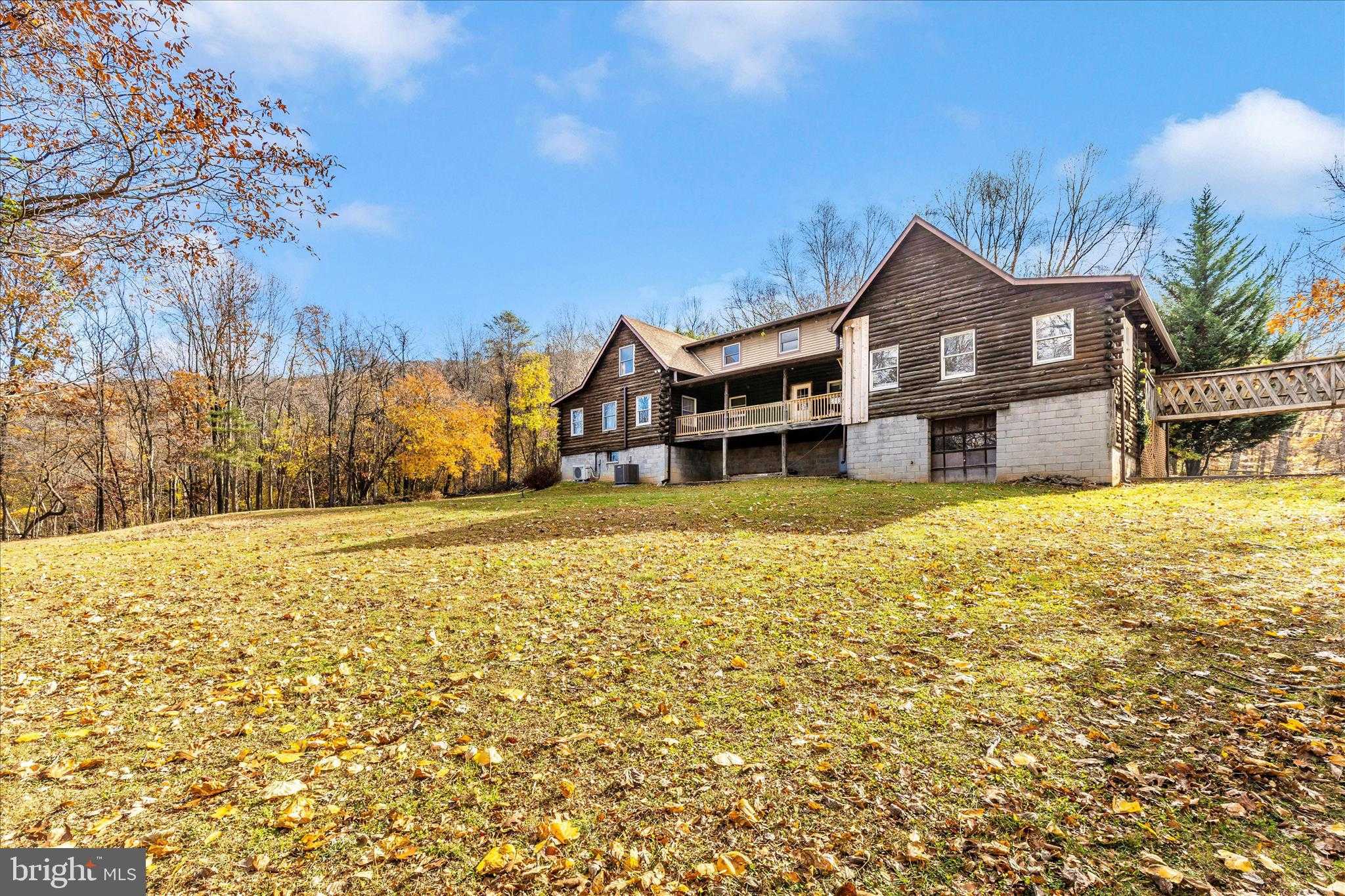 1402 Hoffmaster Rd photo 11