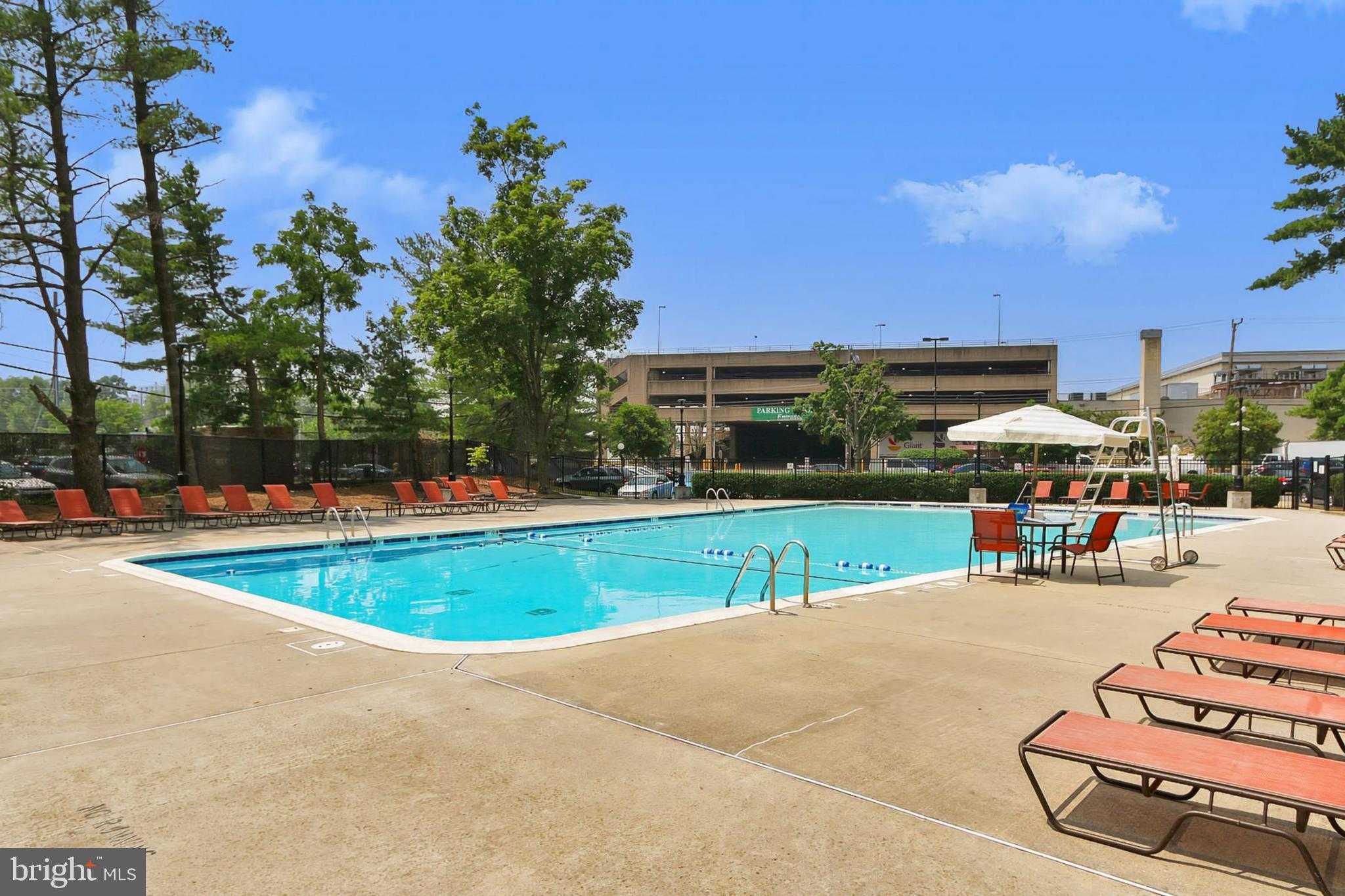 301 N Beauregard St Apt 1608 photo 49