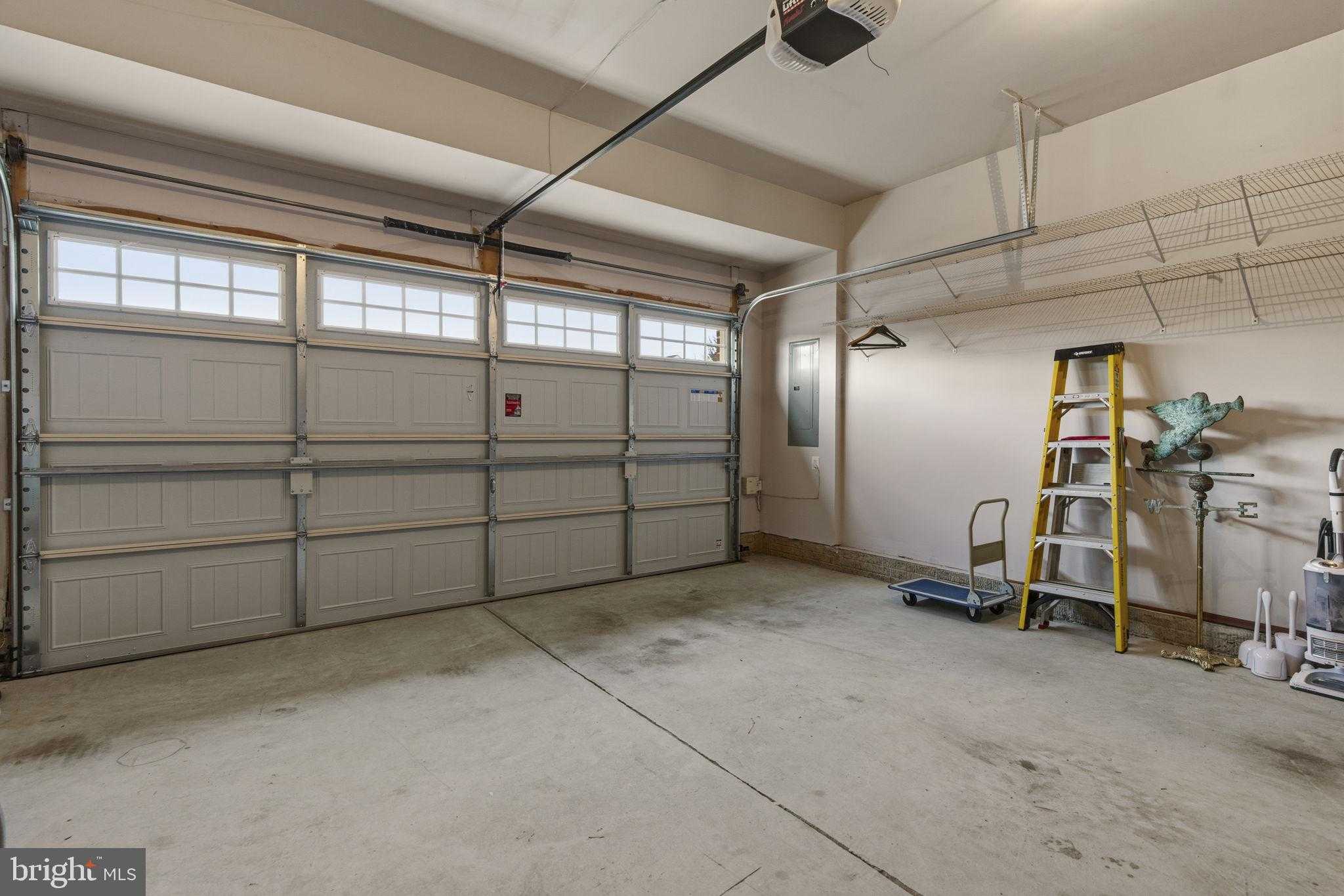 305 Tufton Cir photo 32