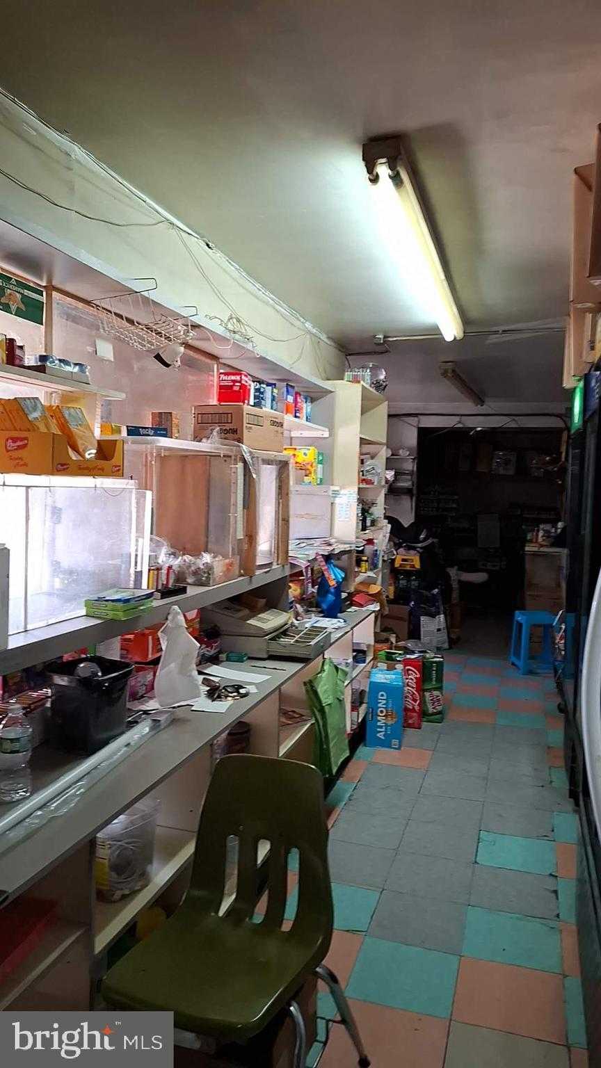 5501 Willows Ave photo 4