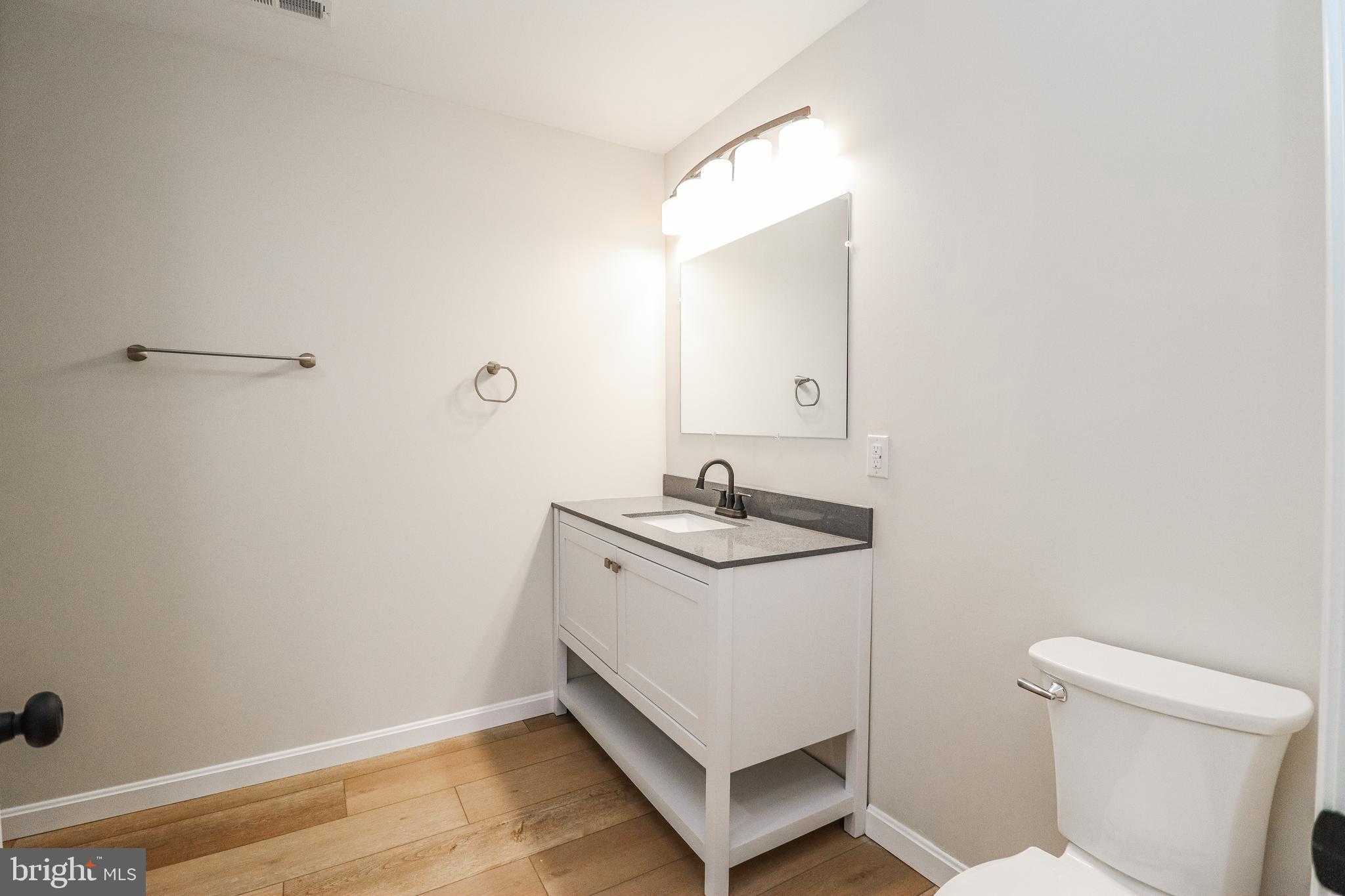 2198 Gale Dr photo 46