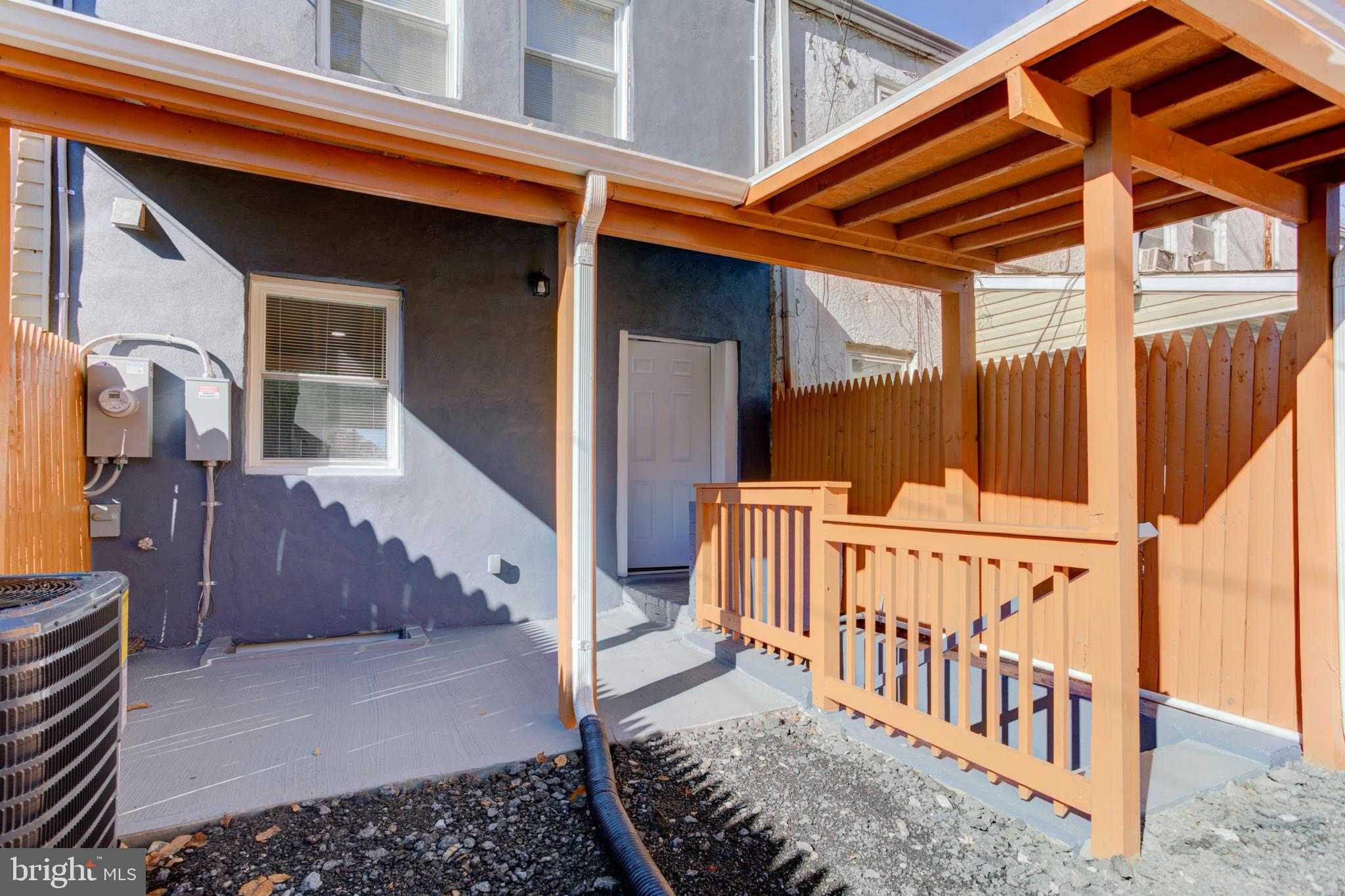 4009 8th St photo 35