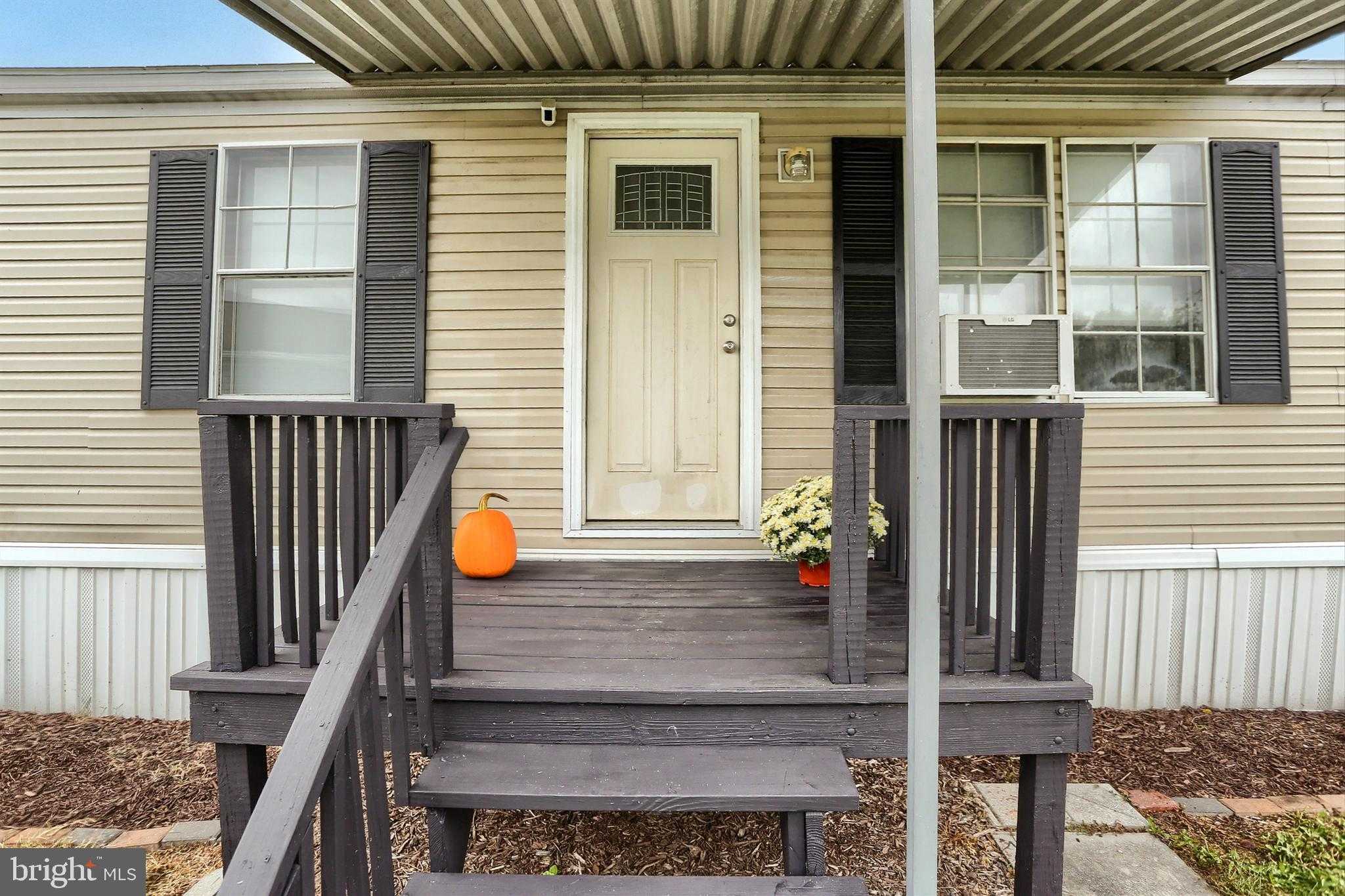 292 Dallas Dr photo 7