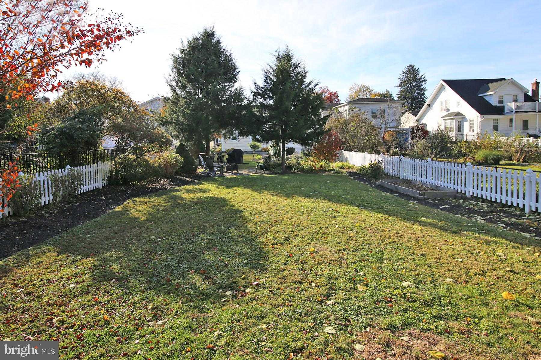 711 Tusitala Dr photo 39