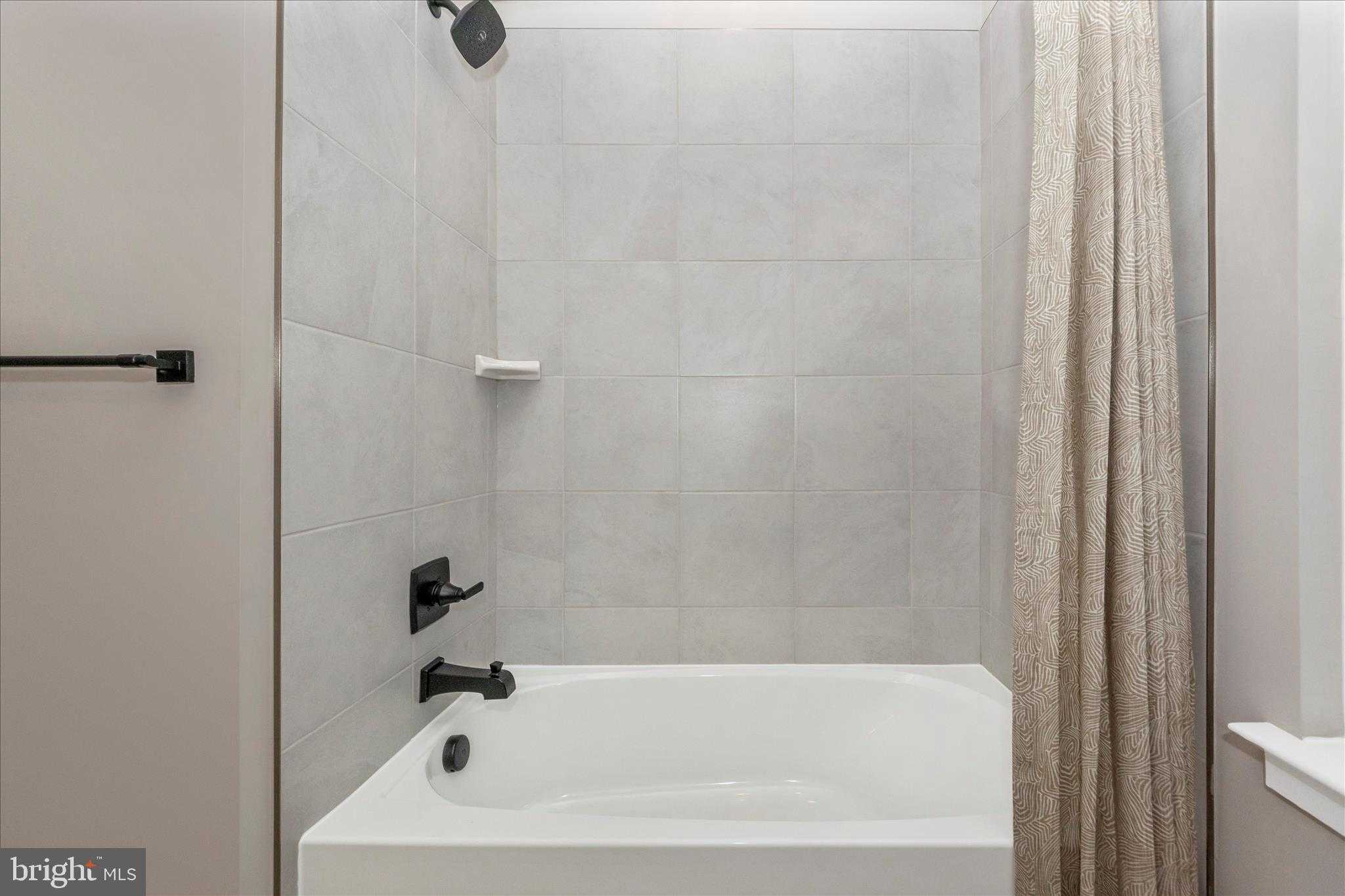 10722 Presidential Pkwy # 1000b photo 44