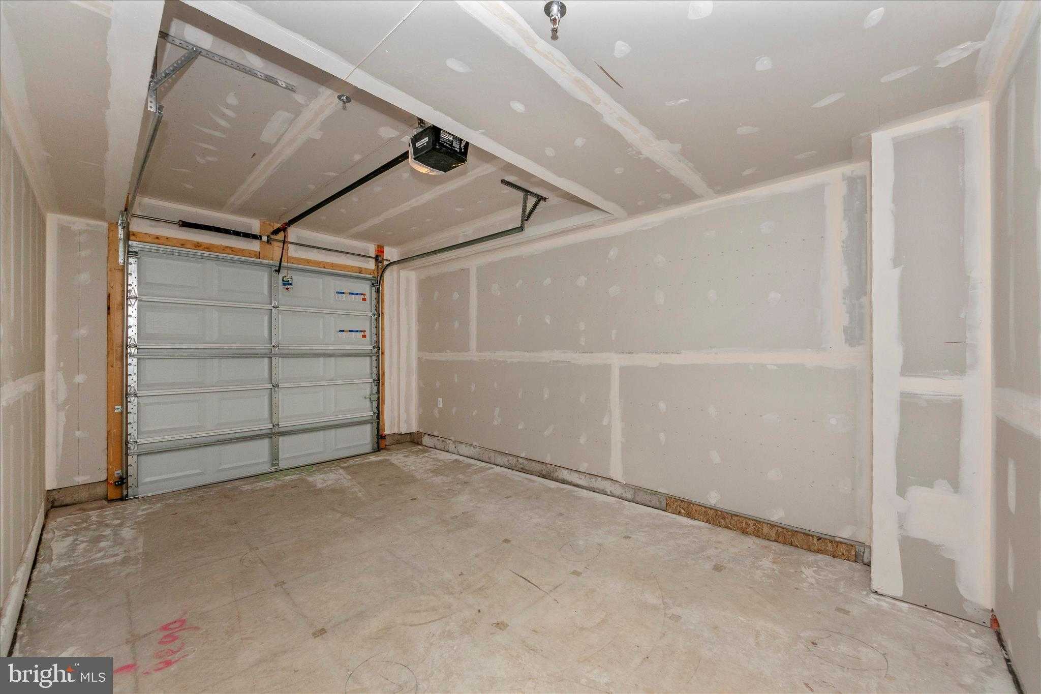 10722 Presidential Pkwy # 1000b photo 46