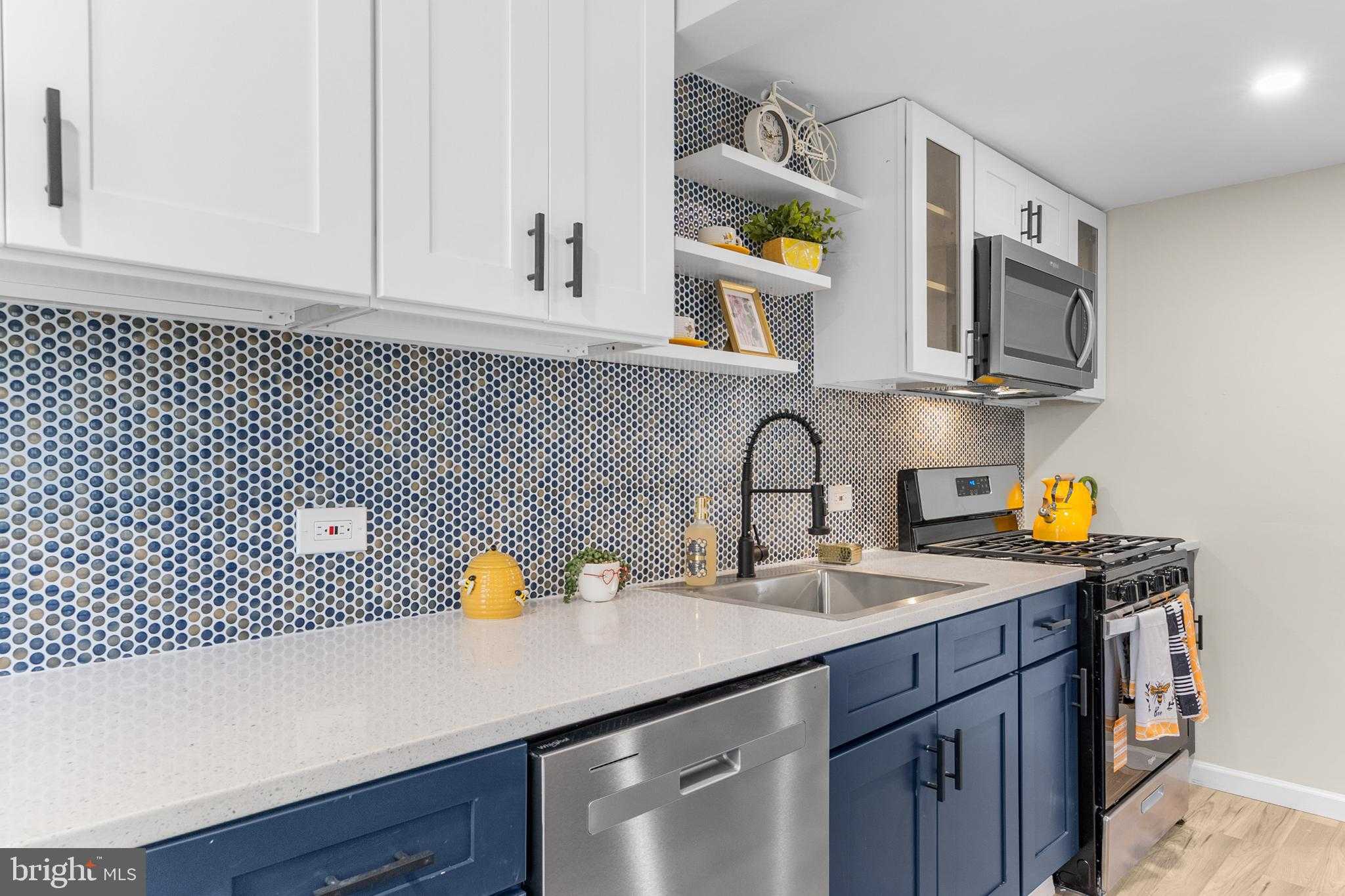 3320 W 3rd St photo 3