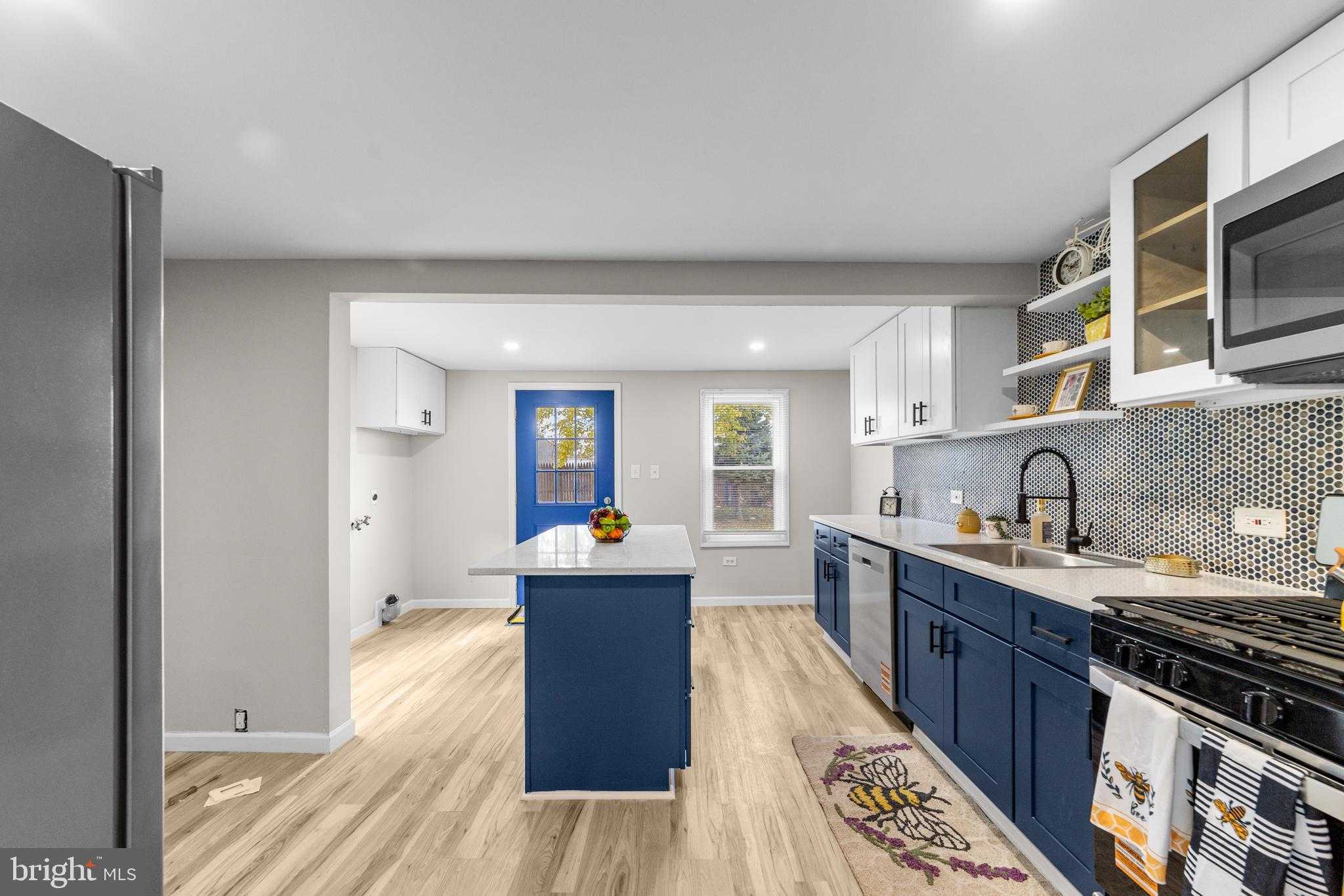 3320 W 3rd St photo 5