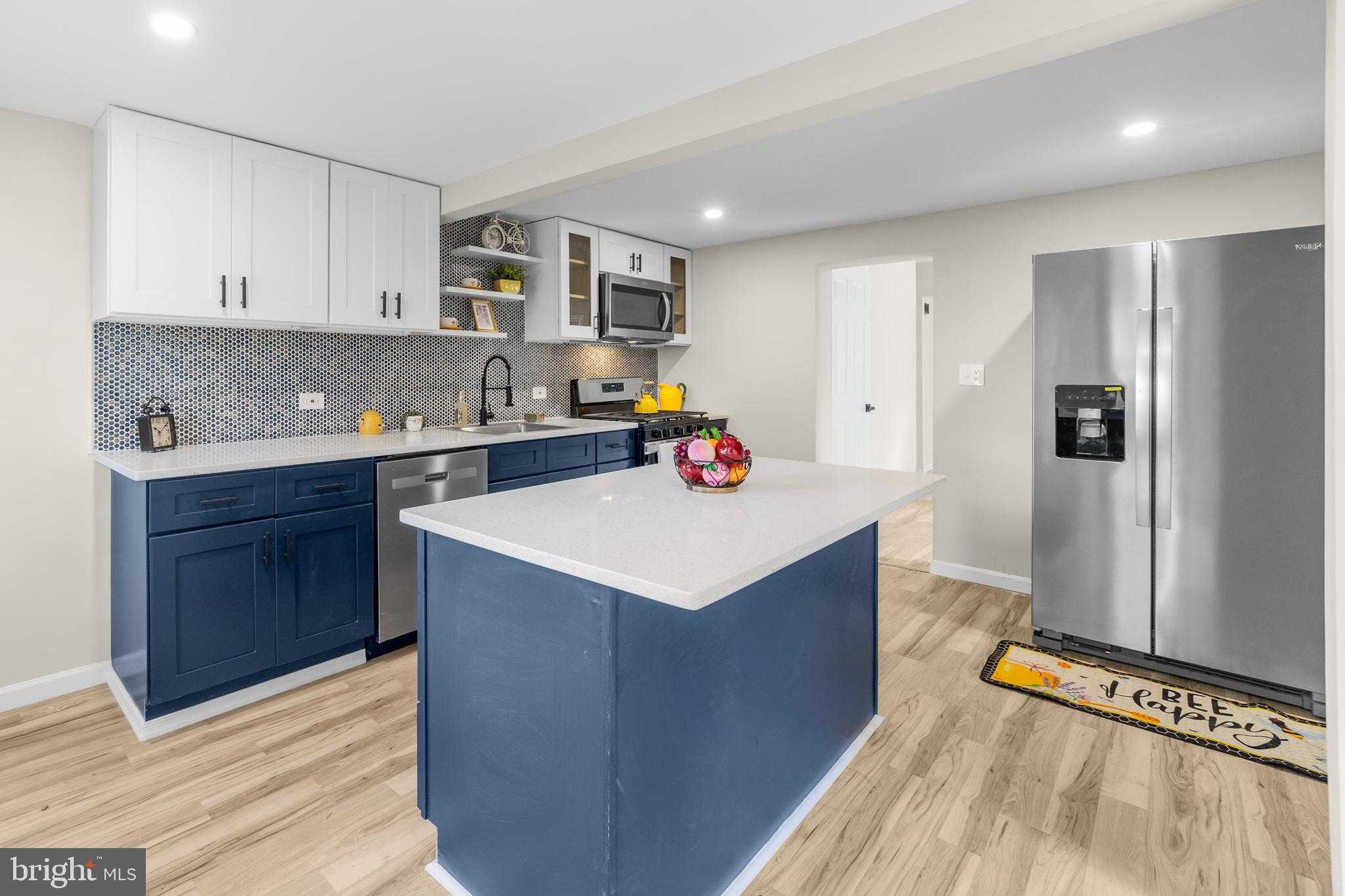 3320 W 3rd St photo 6