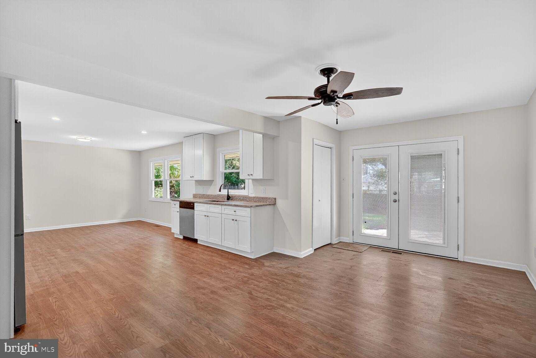 12201 Mount Pleasant Dr photo 6