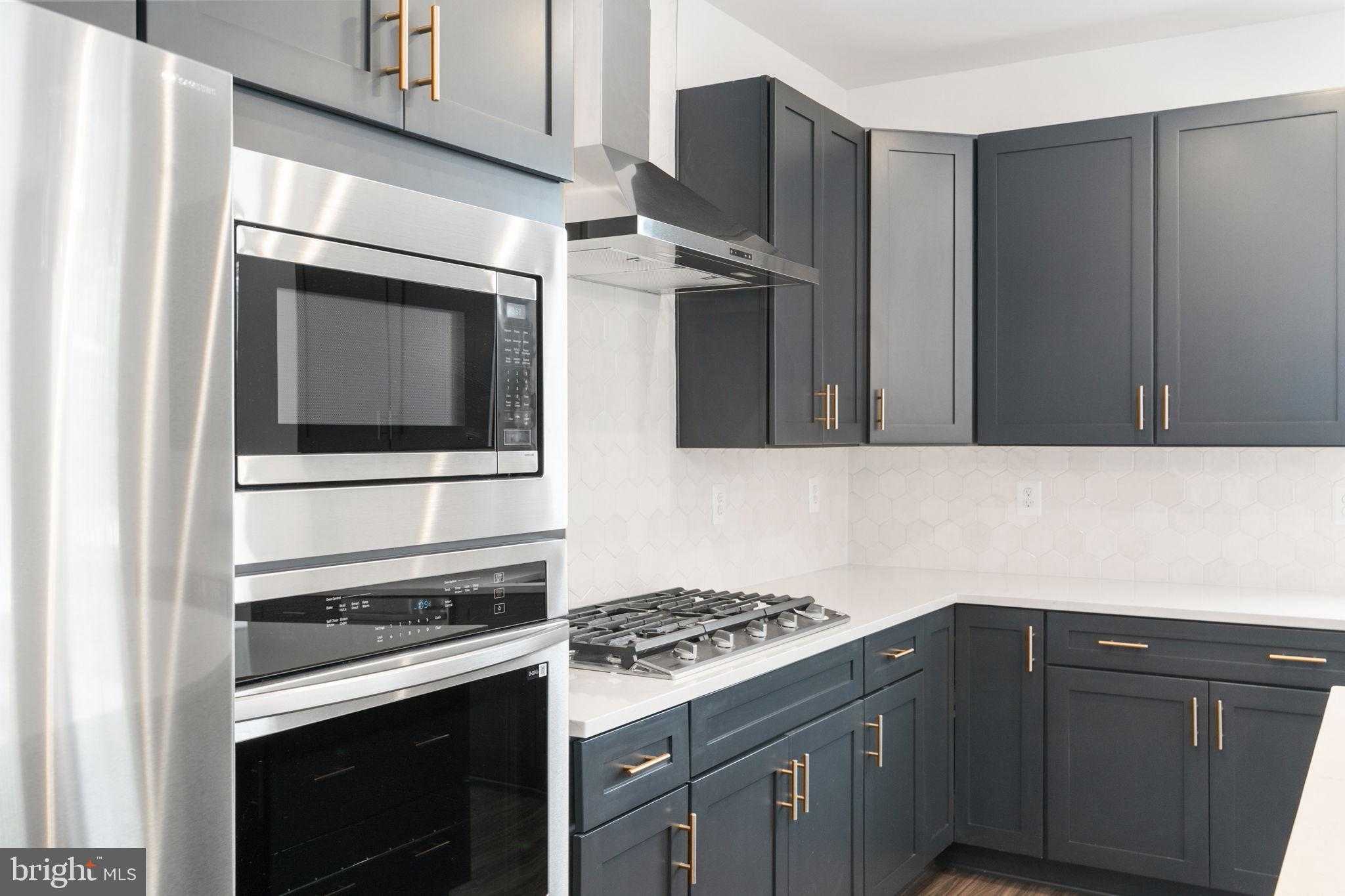 11568 Chapman Mill Dr photo 12