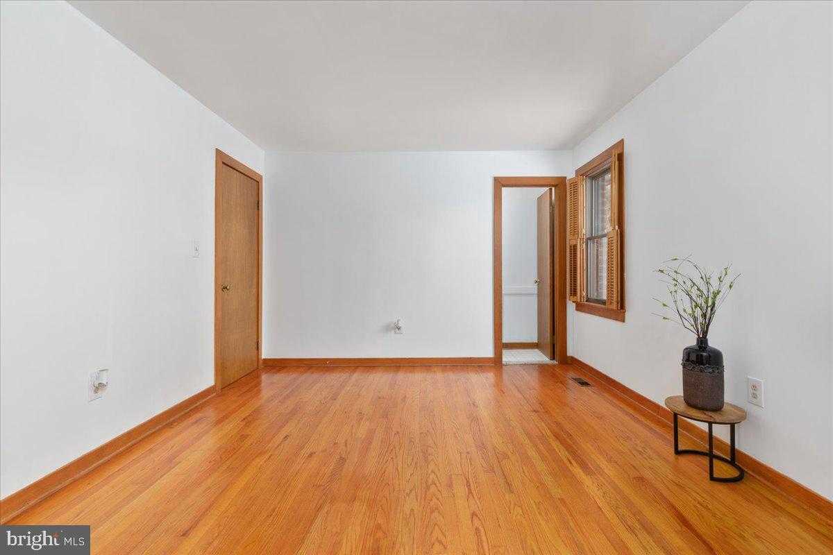 472 Wesley Ln photo 23