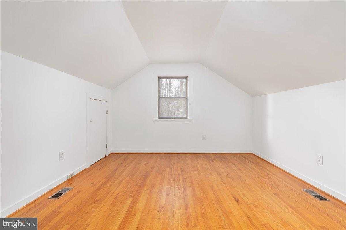 472 Wesley Ln photo 30