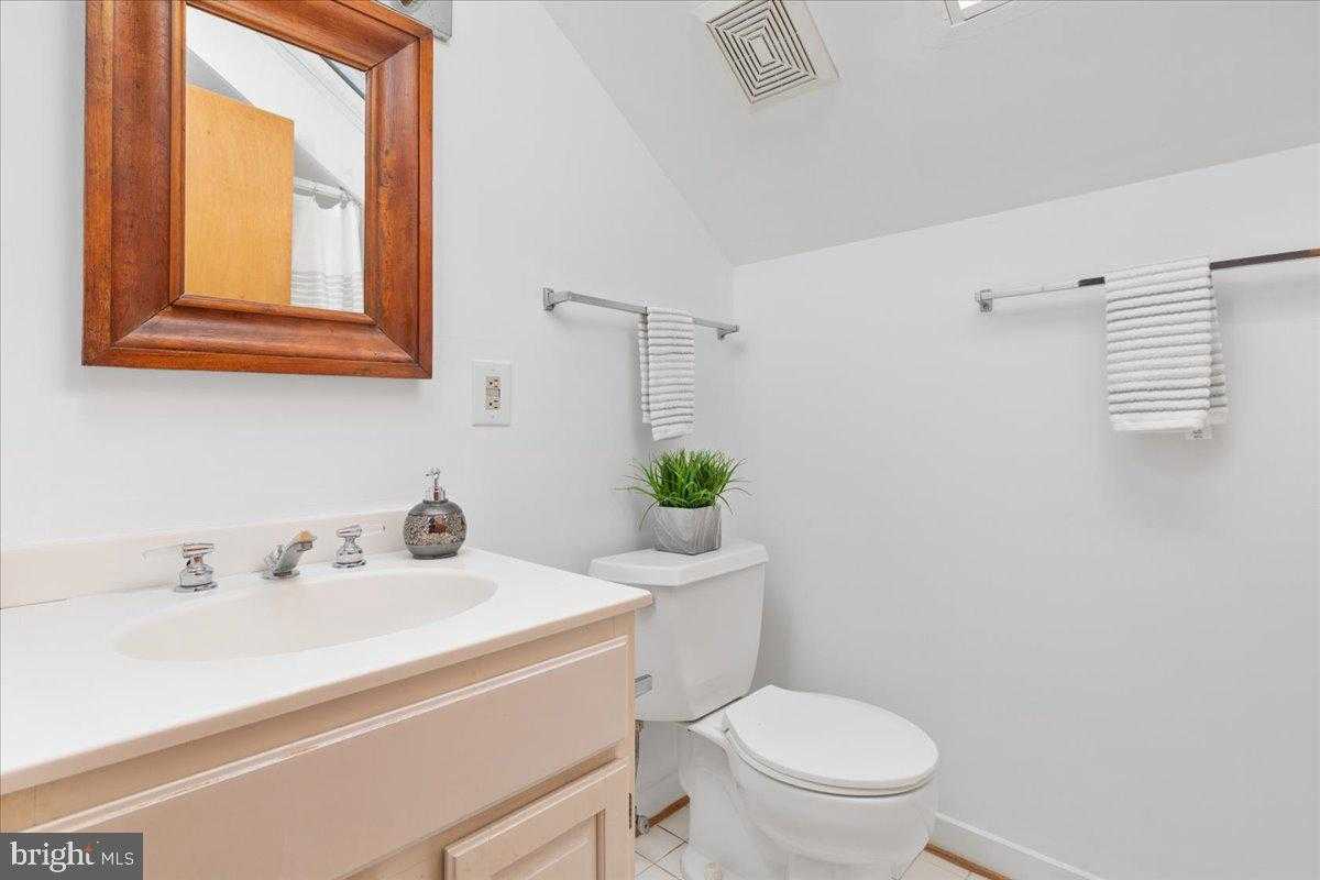 472 Wesley Ln photo 33