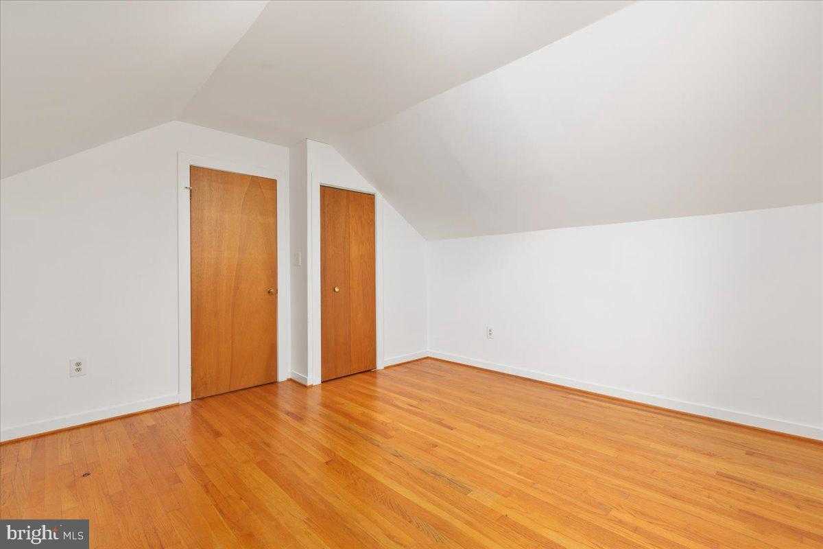 472 Wesley Ln photo 35