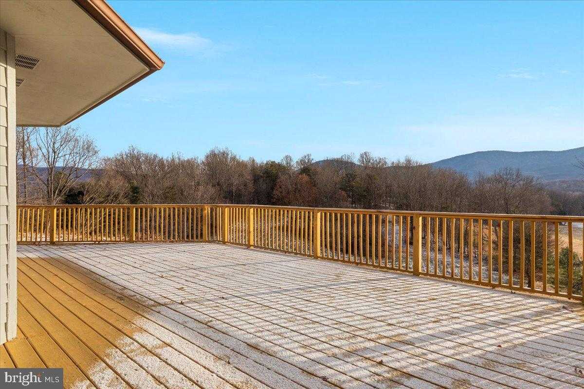 472 Wesley Ln photo 40