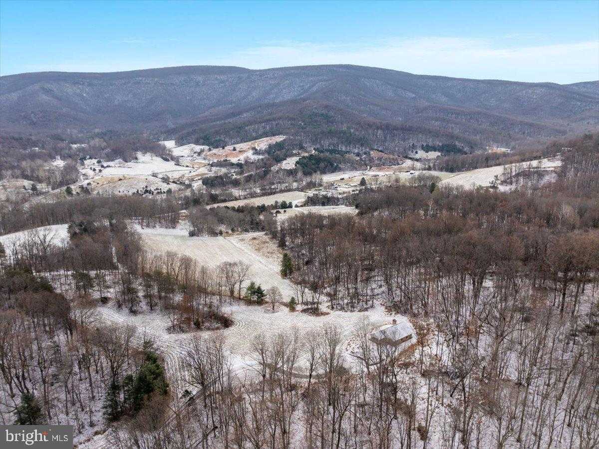 472 Wesley Ln photo 68