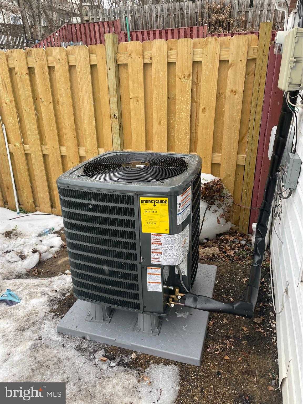 2942 Wetherburn CT photo 36