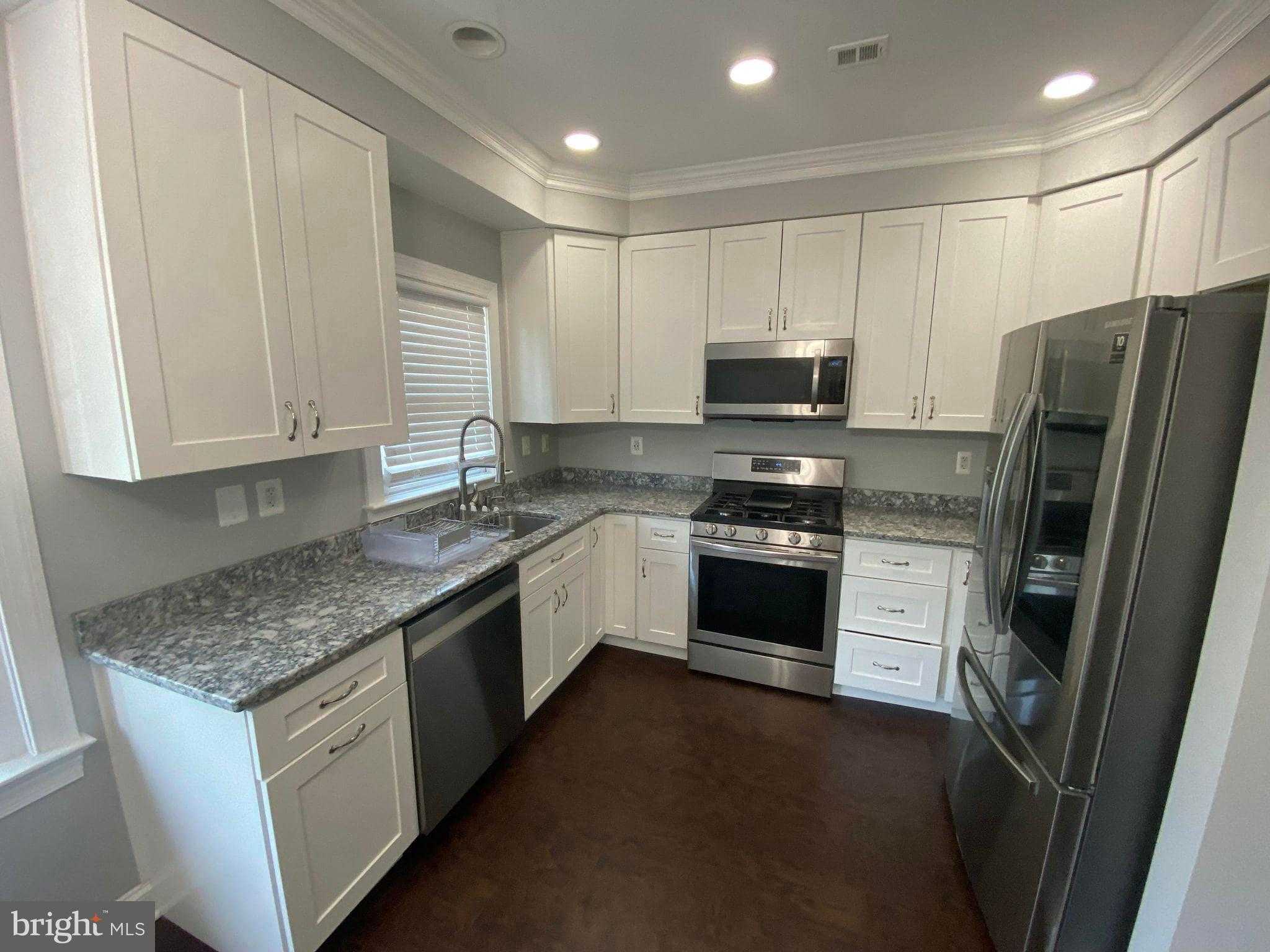 2256 S Garfield St # 11 photo 18