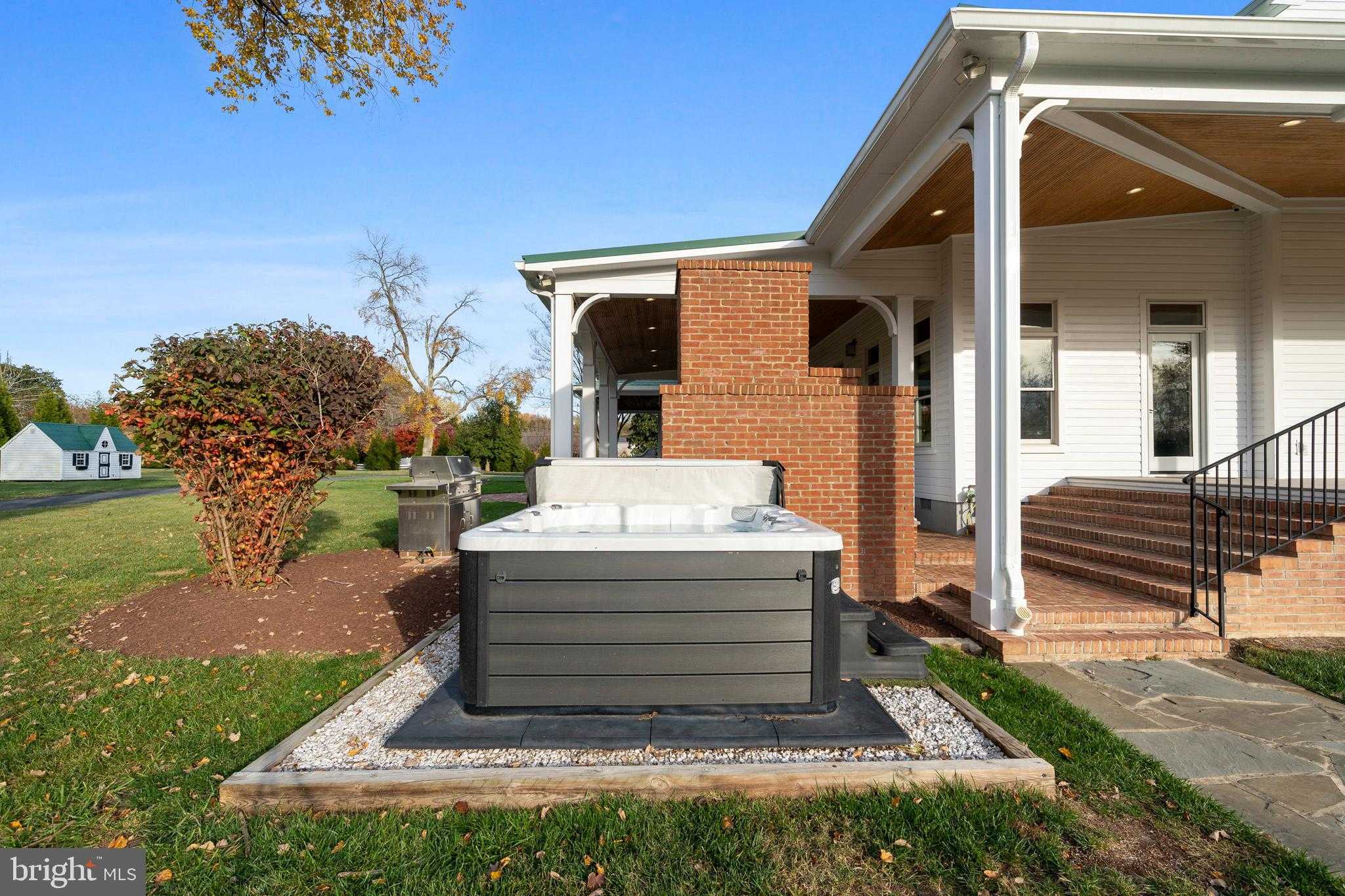 505 Washington Ave photo 102