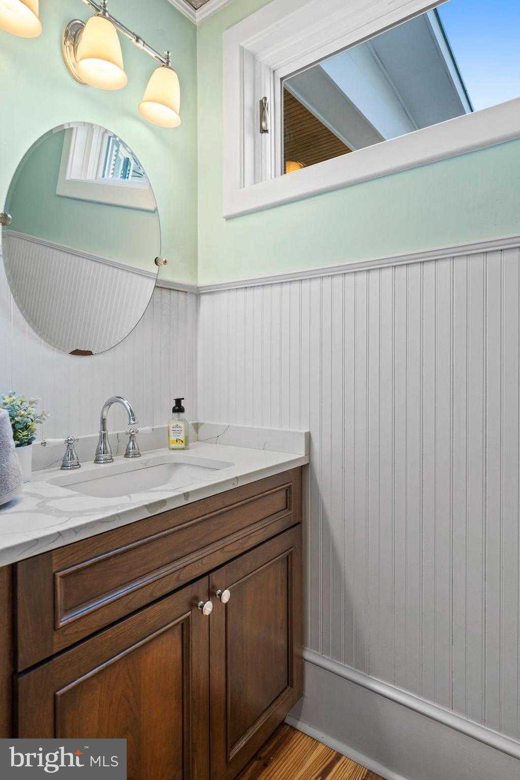 505 Washington Ave photo 49