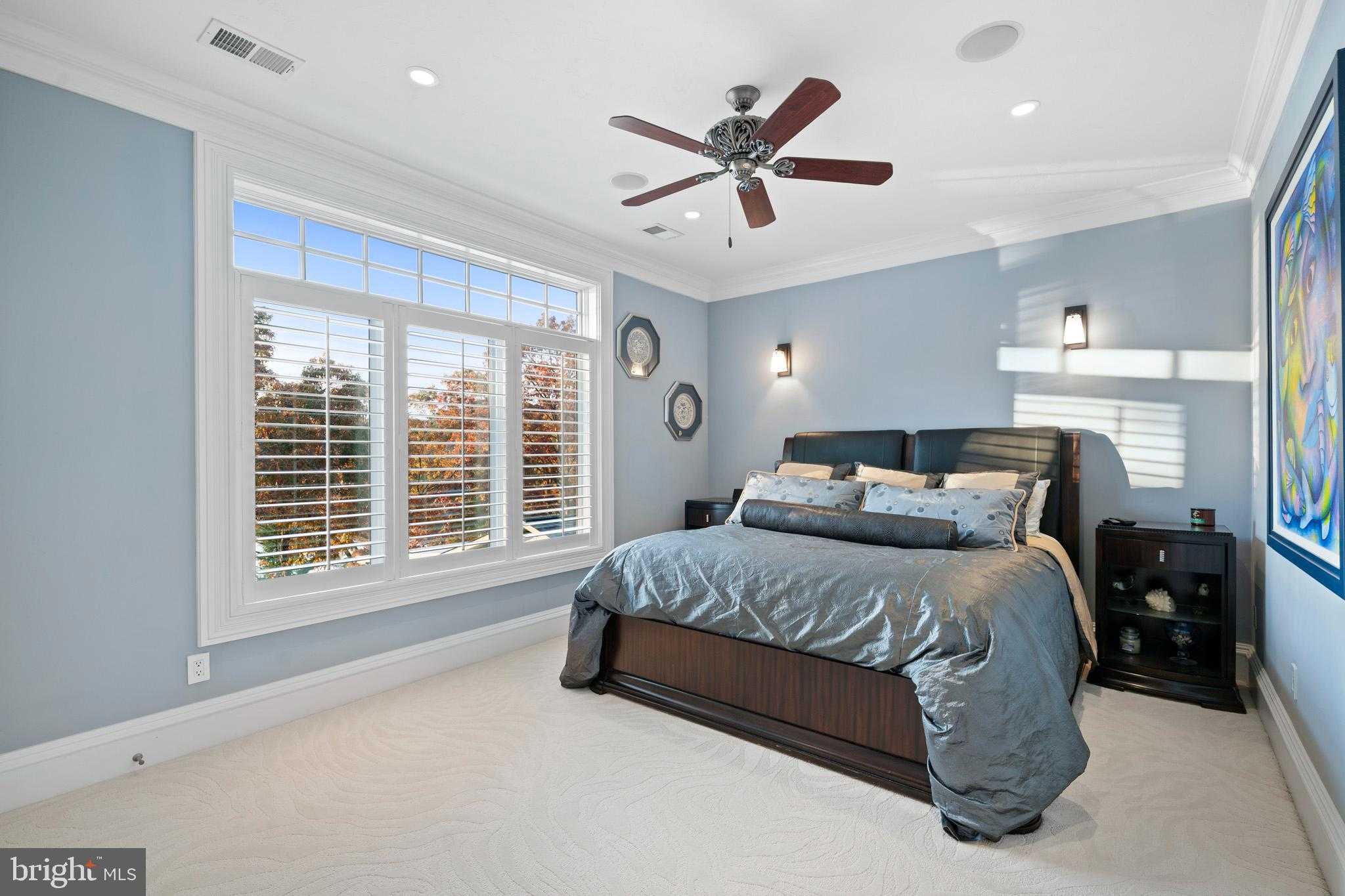 206 Harbor Dr photo 60