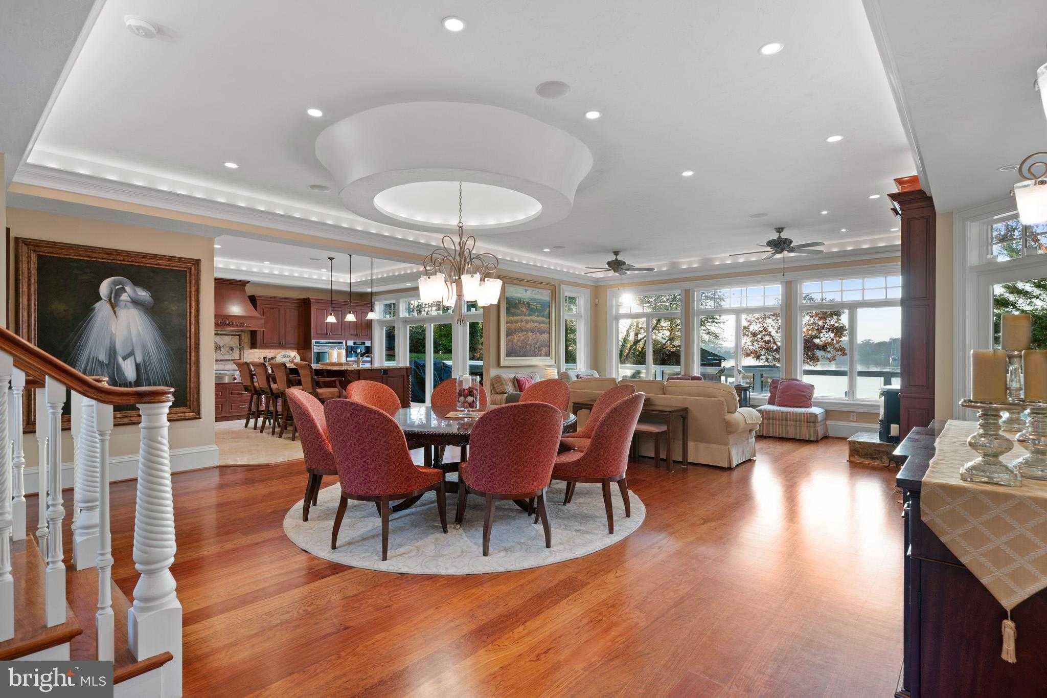 206 Harbor Dr photo 8