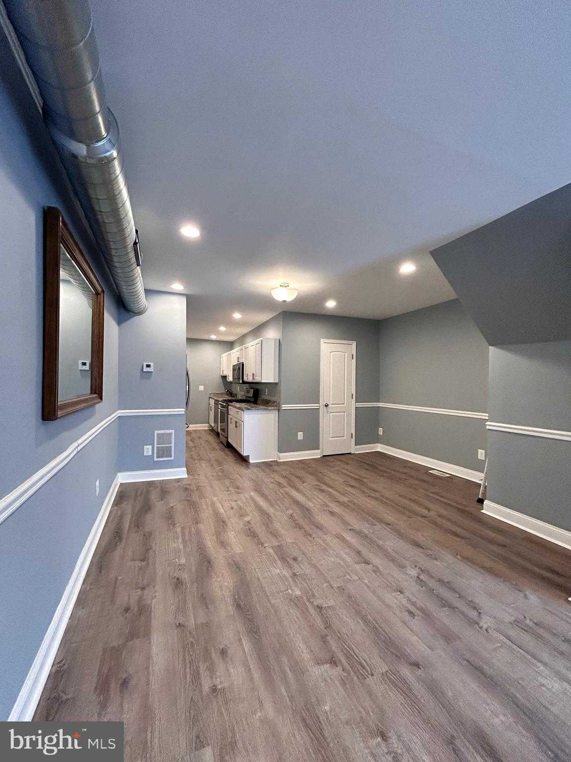 3541 3rd St photo 23