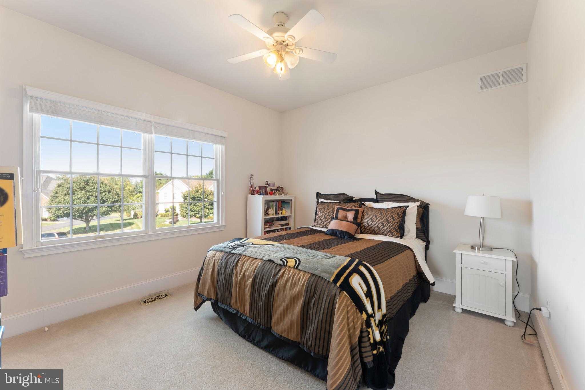 112 Edwards Dr photo 42