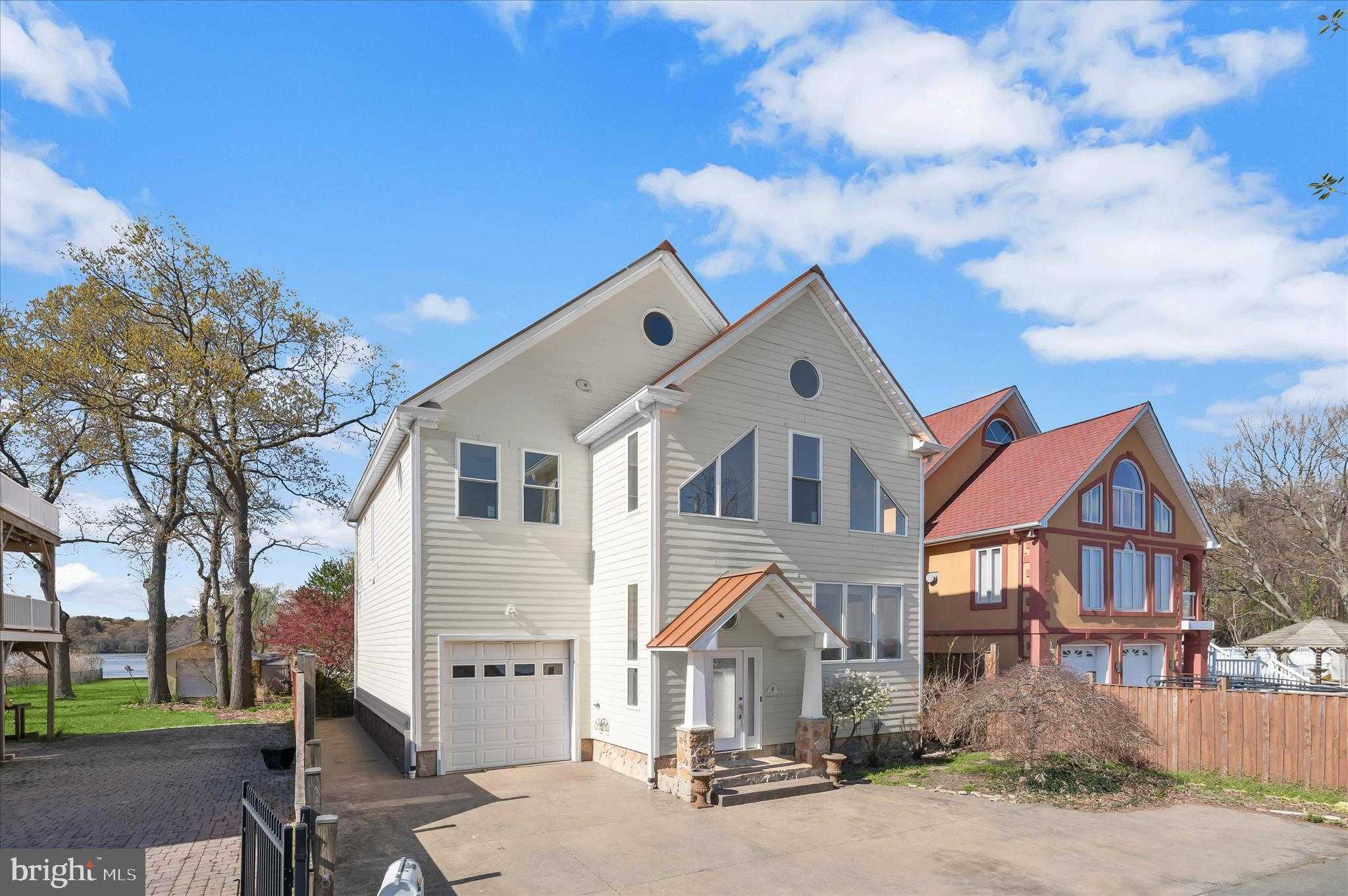 2113 Lake Dr photo 43