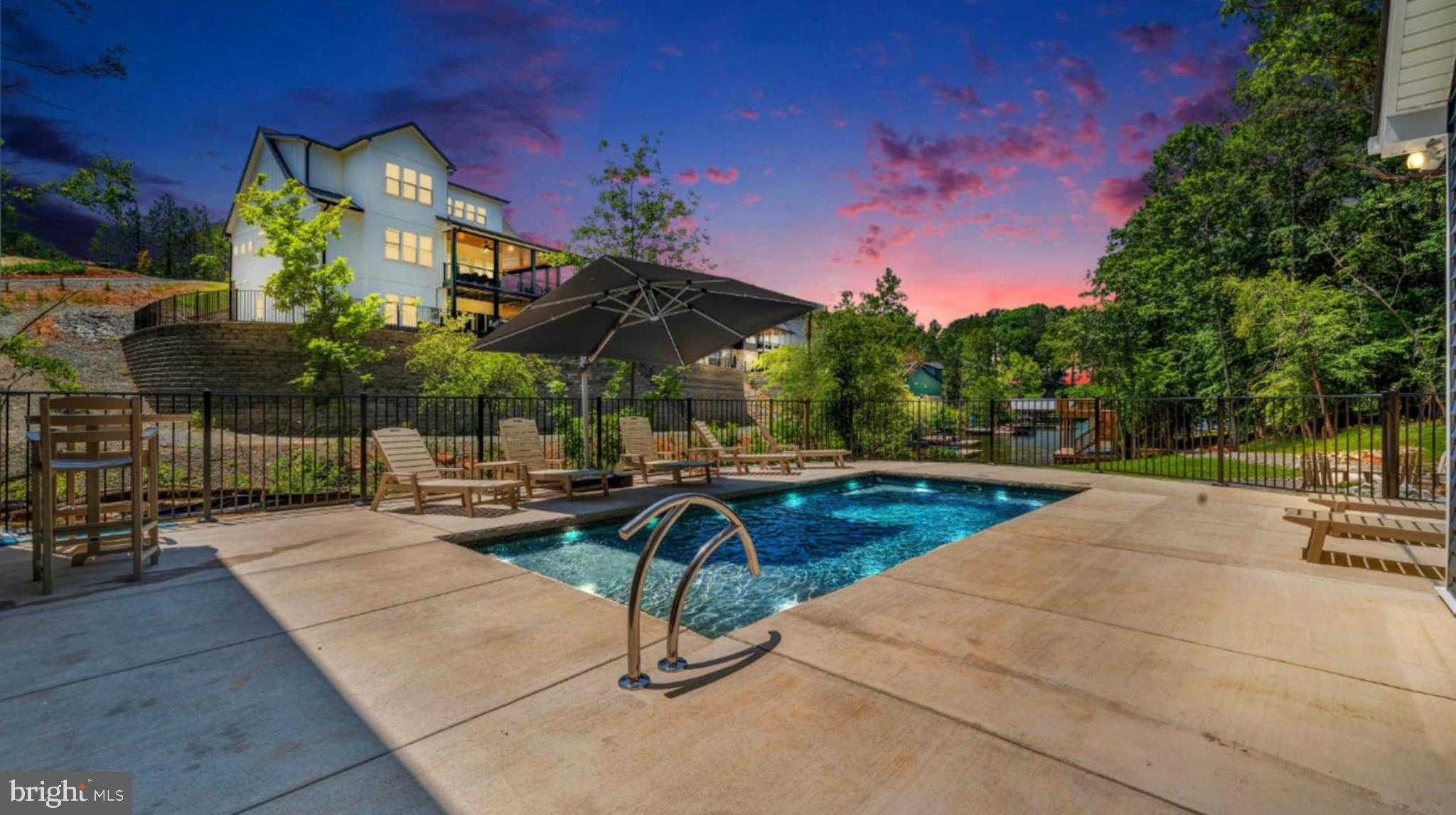 2937 Blount Dr photo 8