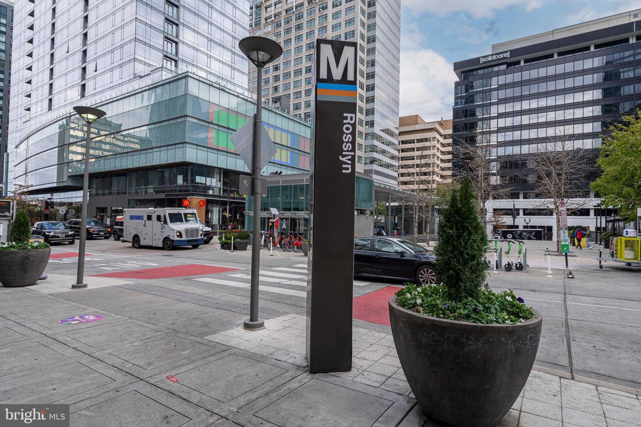 1600 Clarendon Blvd # W108 photo 38