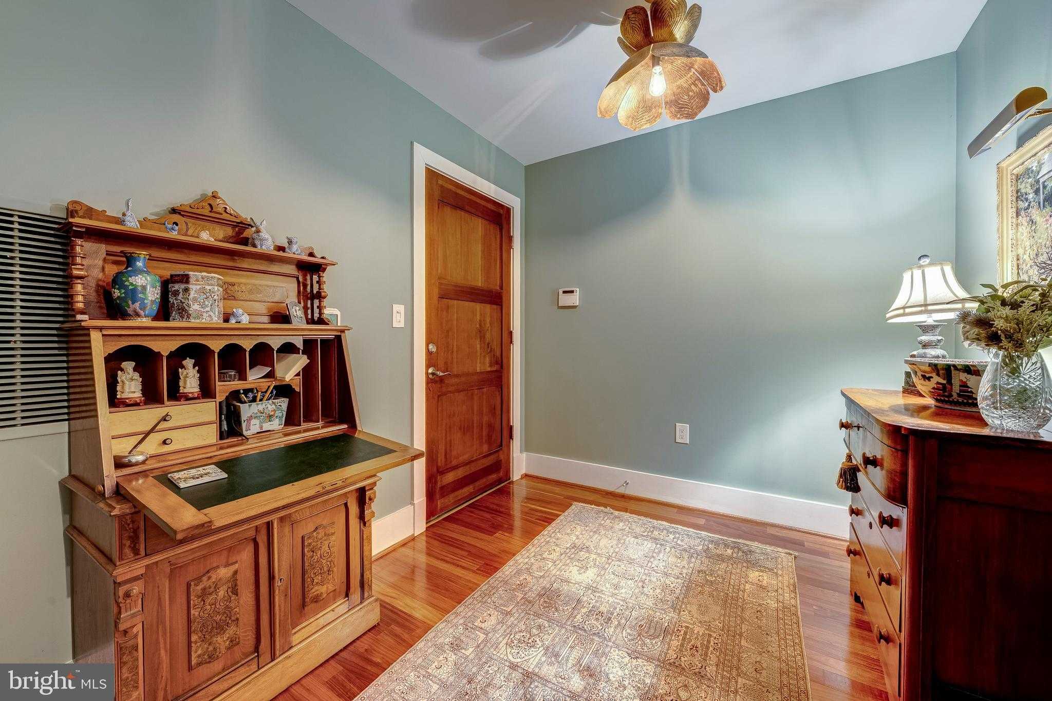 1600 Clarendon Blvd # W108 photo 7