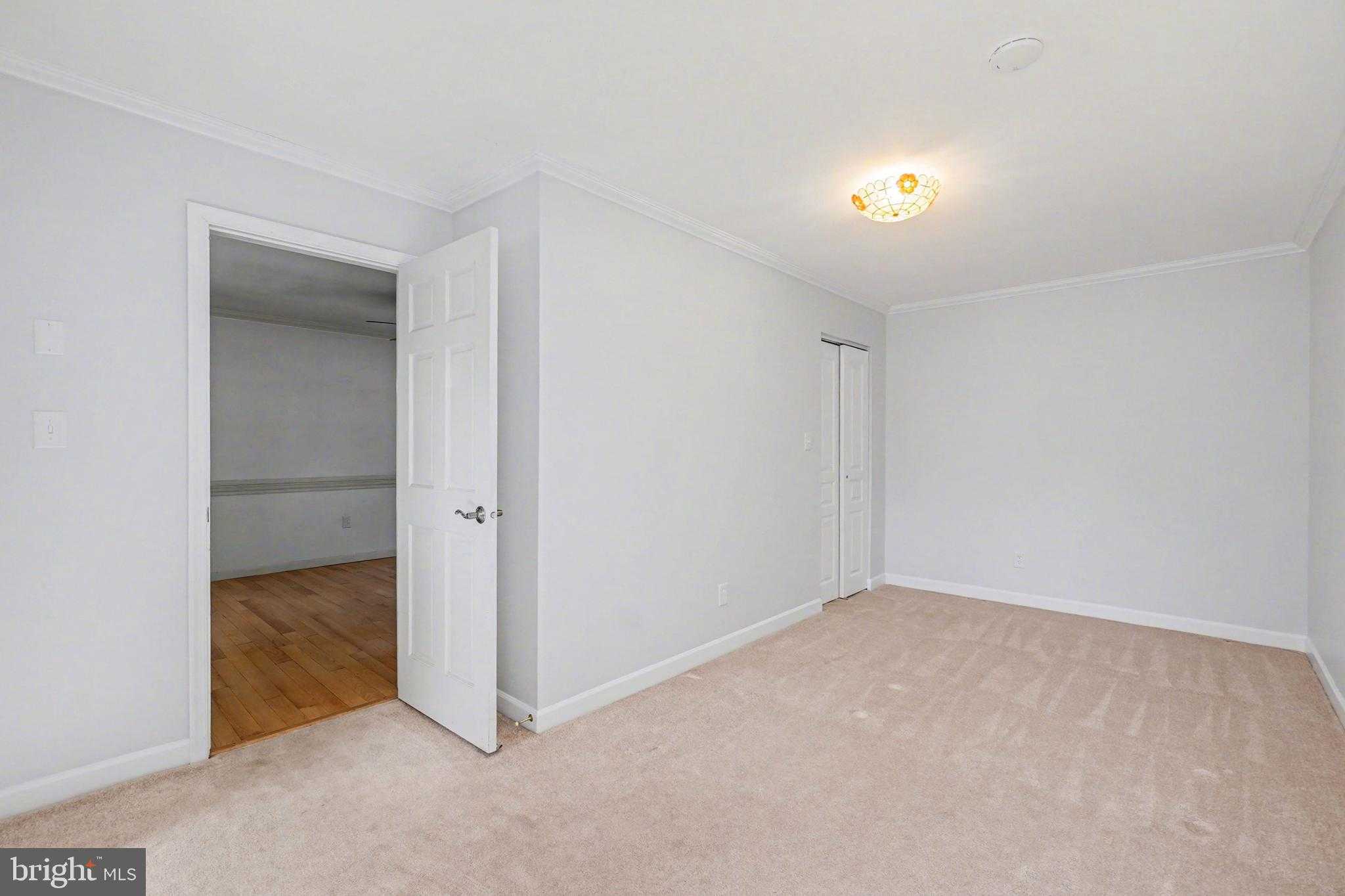 11 Colonial Cir photo 15