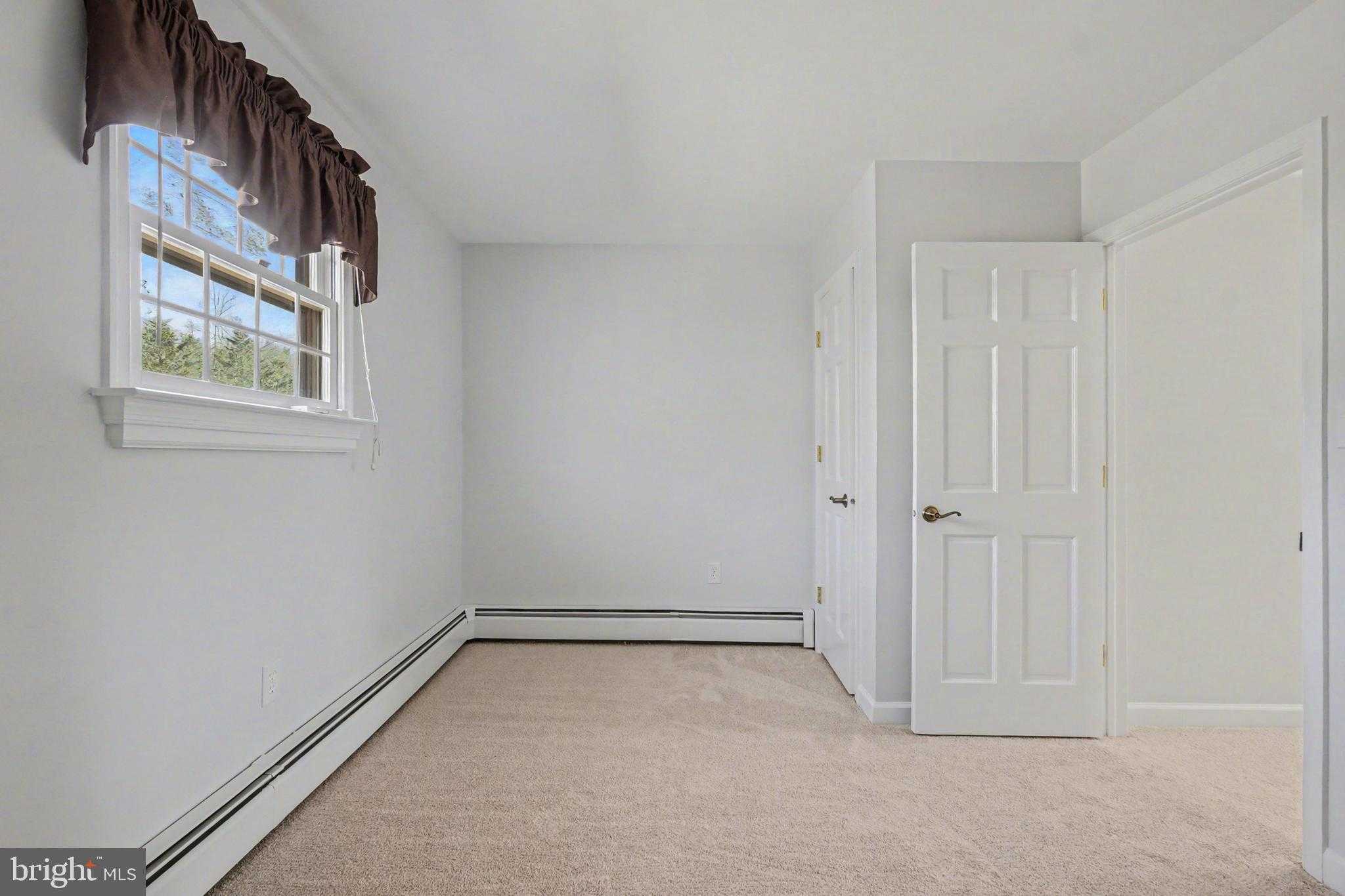 11 Colonial Cir photo 26