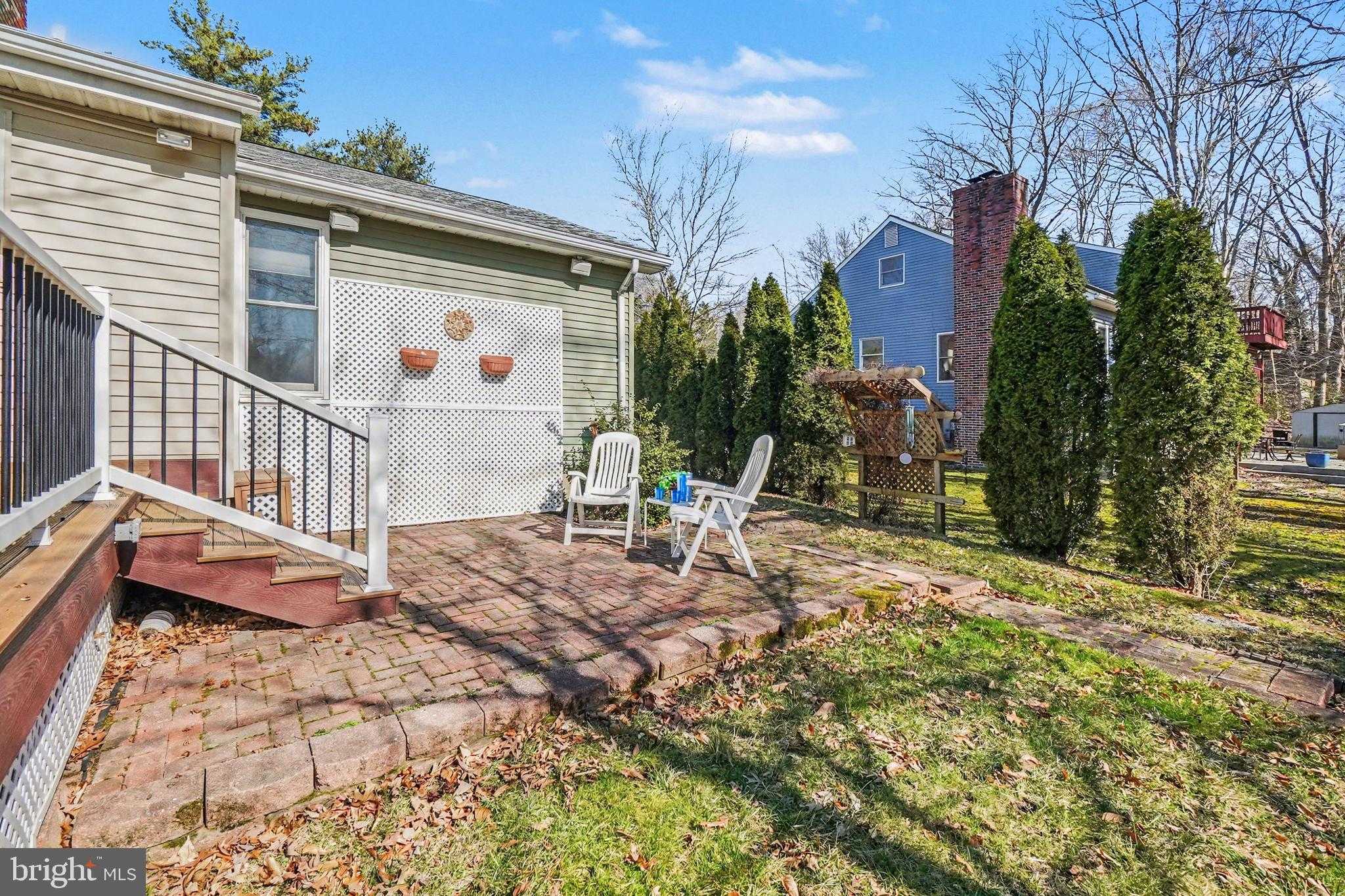 11 Colonial Cir photo 30