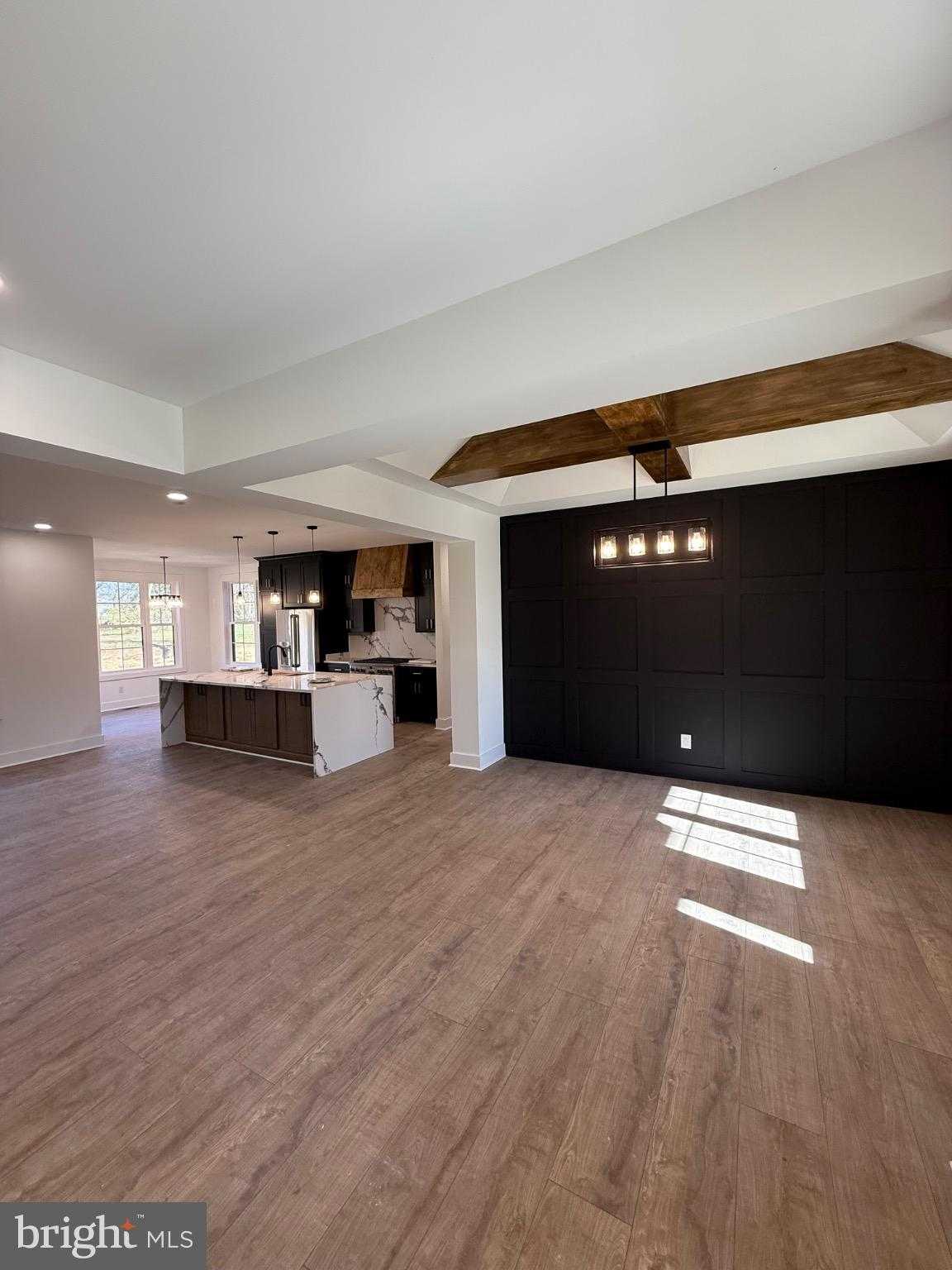 234 Stormfield Dr W photo 11