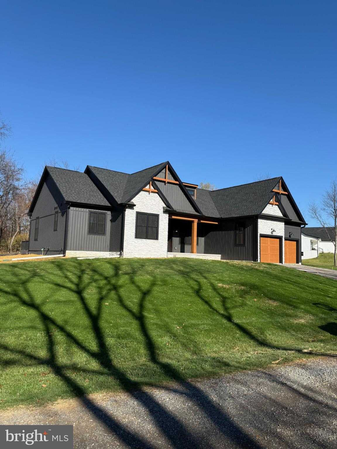 234 Stormfield Dr W photo 7