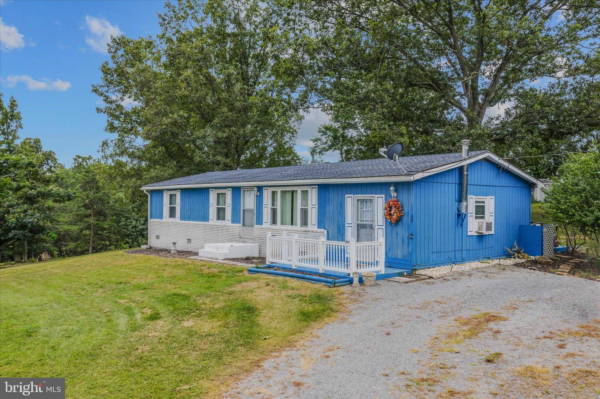 35 Sleepyview Ln photo 3