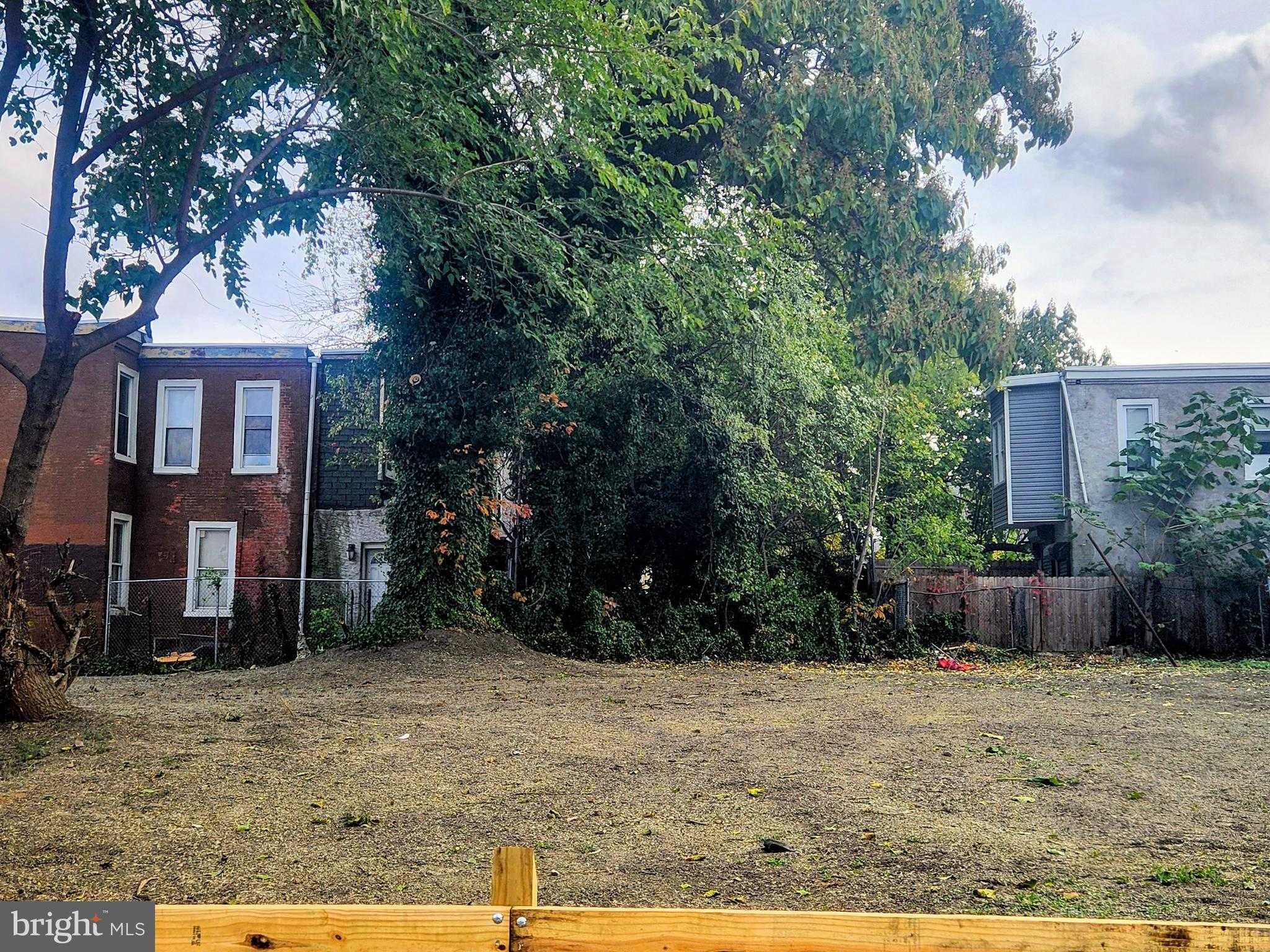 2805 N Broad St photo 2