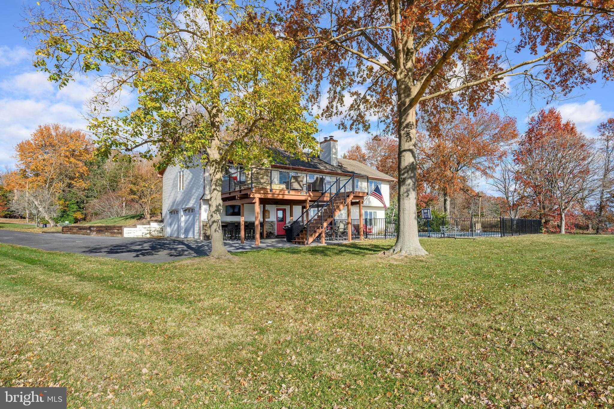 231 Richard Dr photo 40