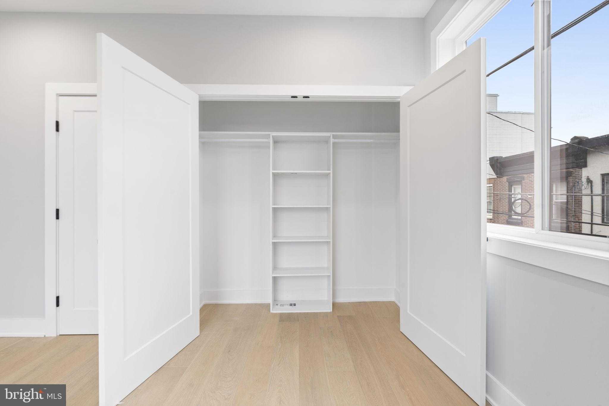 2619 Cedar St photo 32