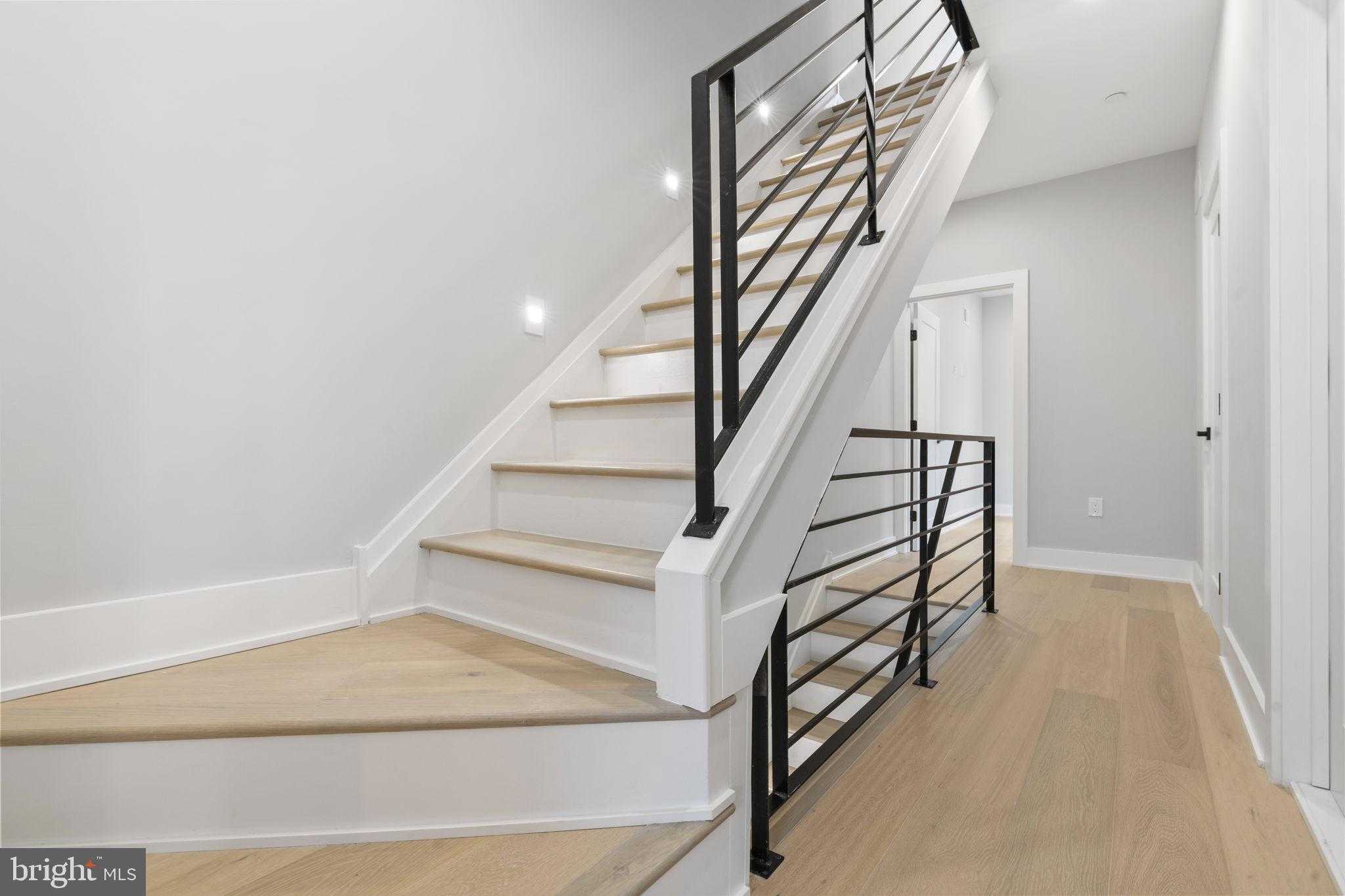 2619 Cedar St photo 33