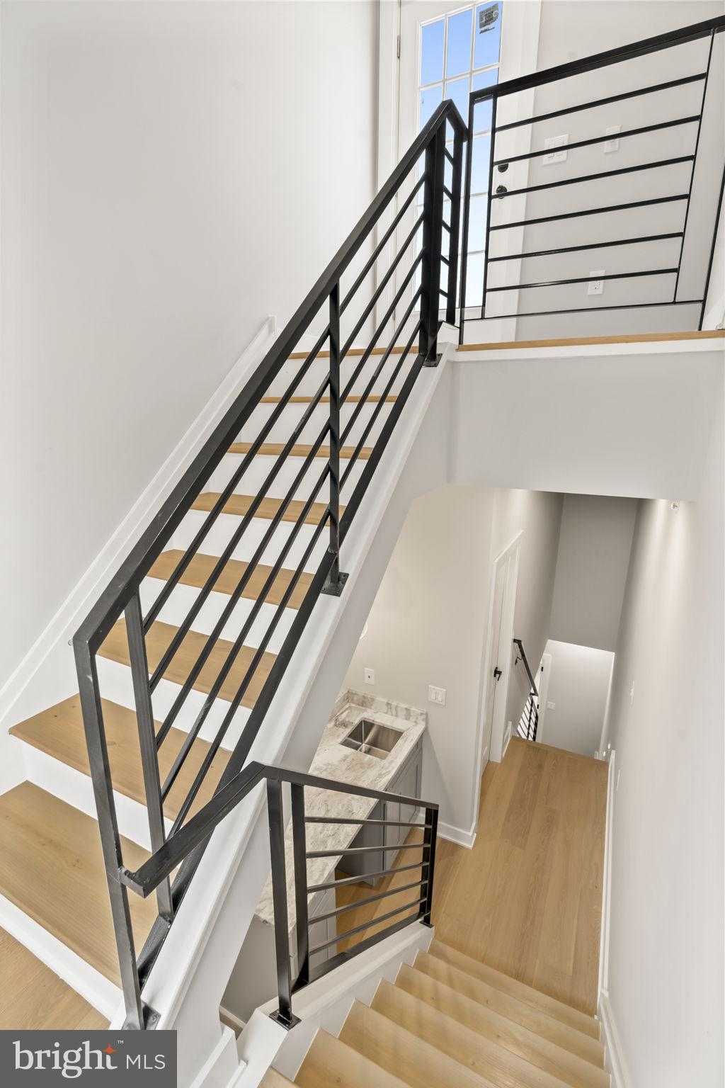 2619 Cedar St photo 48