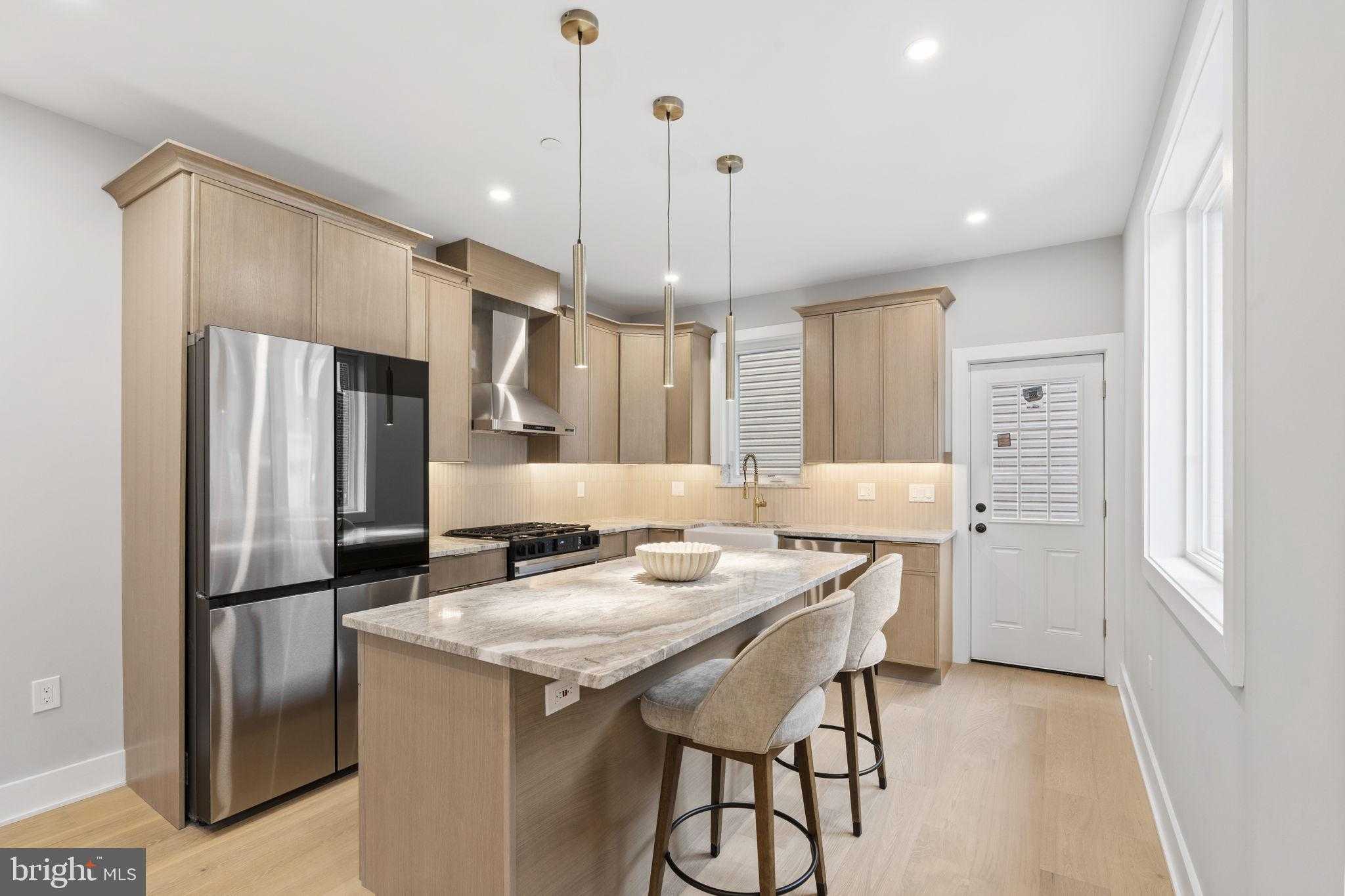 2619 Cedar St photo 7