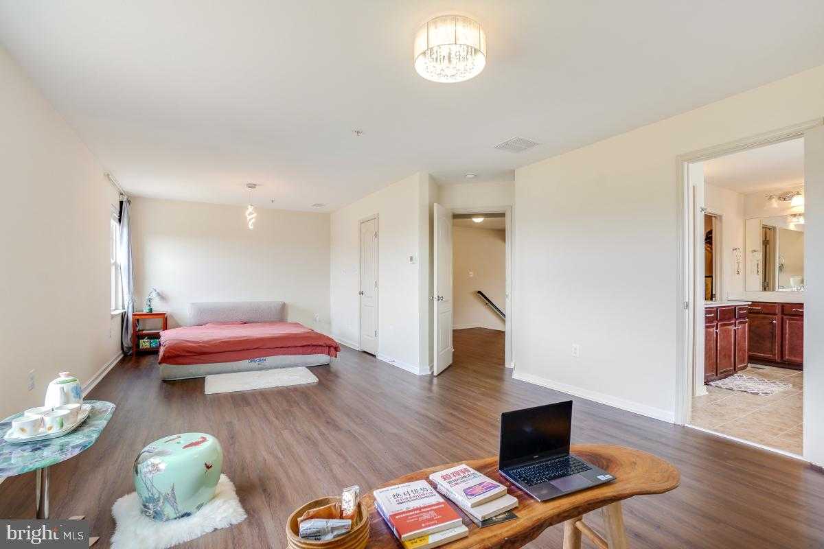 3506 Bess Way photo 25